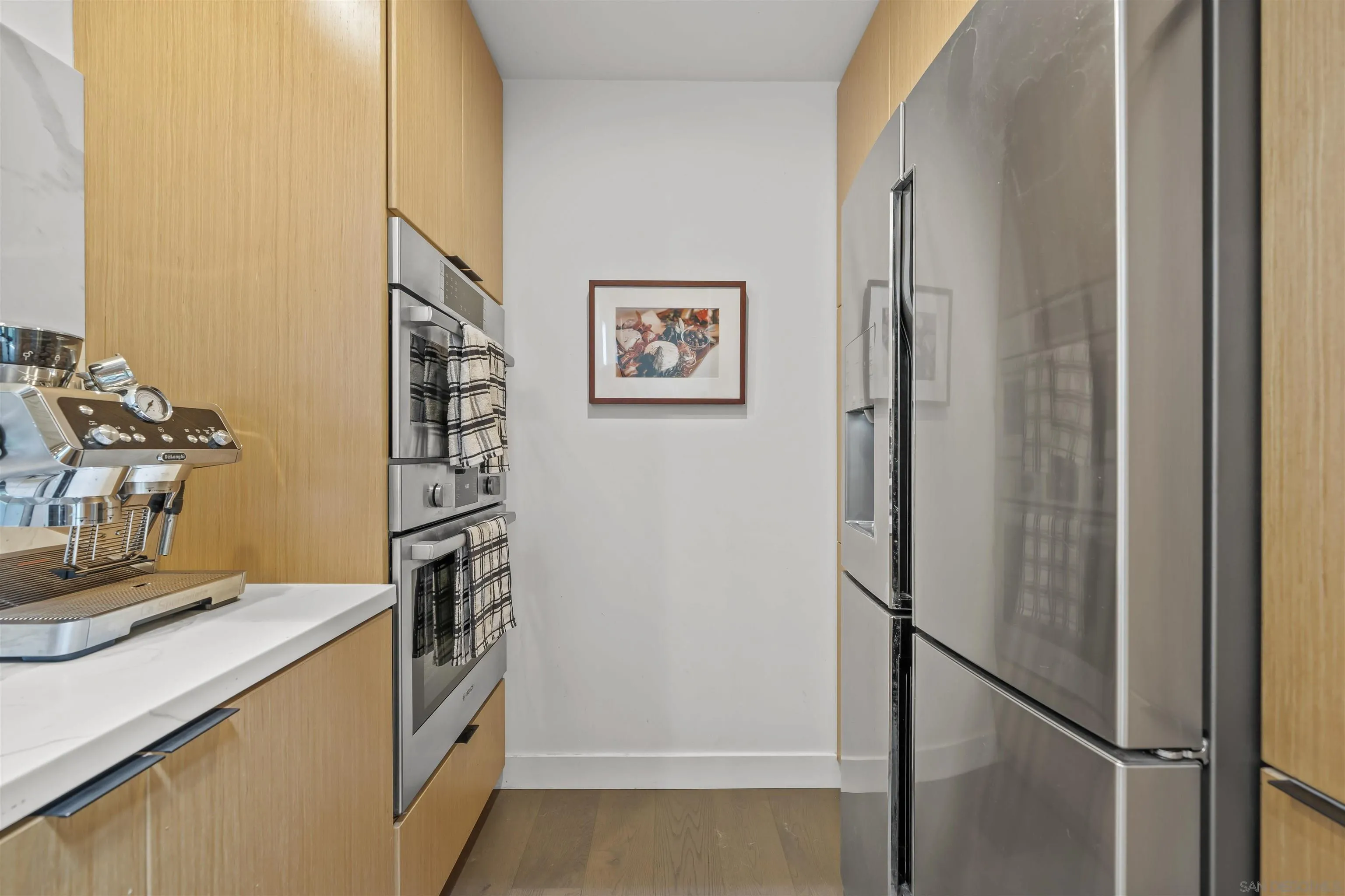 https://cdn.realtyfeed.com/cdn/127/260022744/447e73d6c625cc3998175af9dcdc38a0.webp