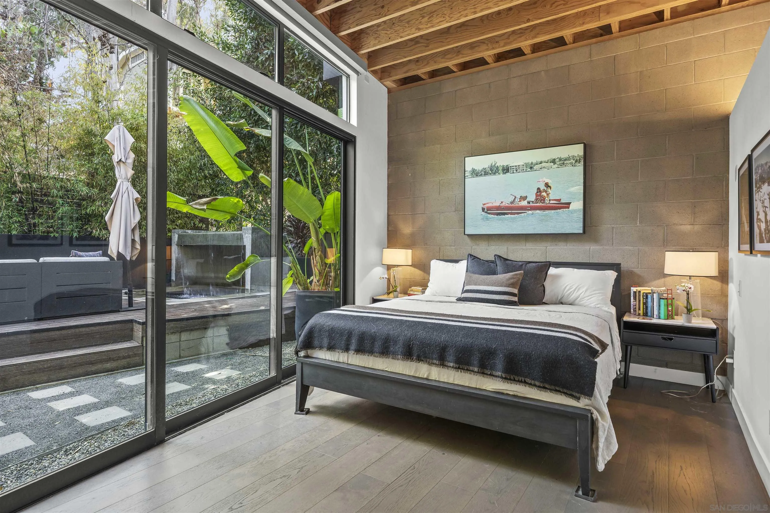 https://cdn.realtyfeed.com/cdn/127/260022744/995043c5ee0ce512d639be1578c78391.webp