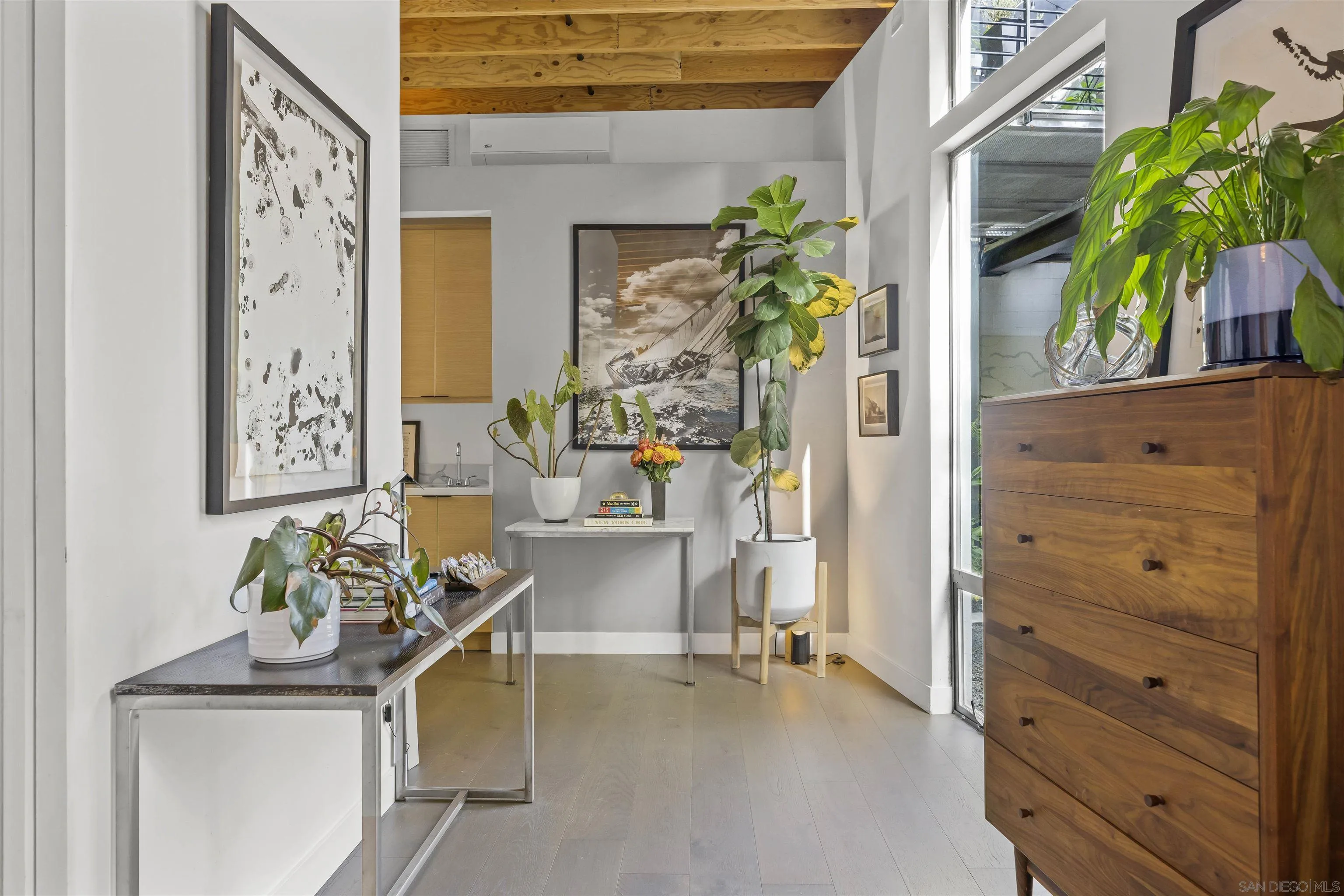 https://cdn.realtyfeed.com/cdn/127/260022744/c63b00a0dab36c3e95d03447f7265d9a.webp