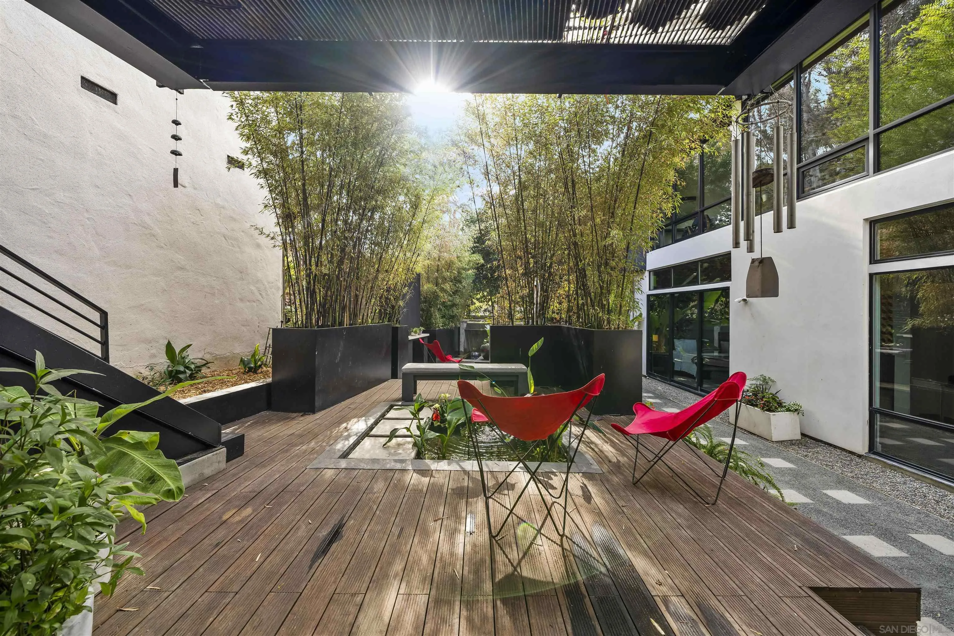 https://cdn.realtyfeed.com/cdn/127/260022744/d57b8c2aaced002ee12828b9ee5e5ec0.webp
