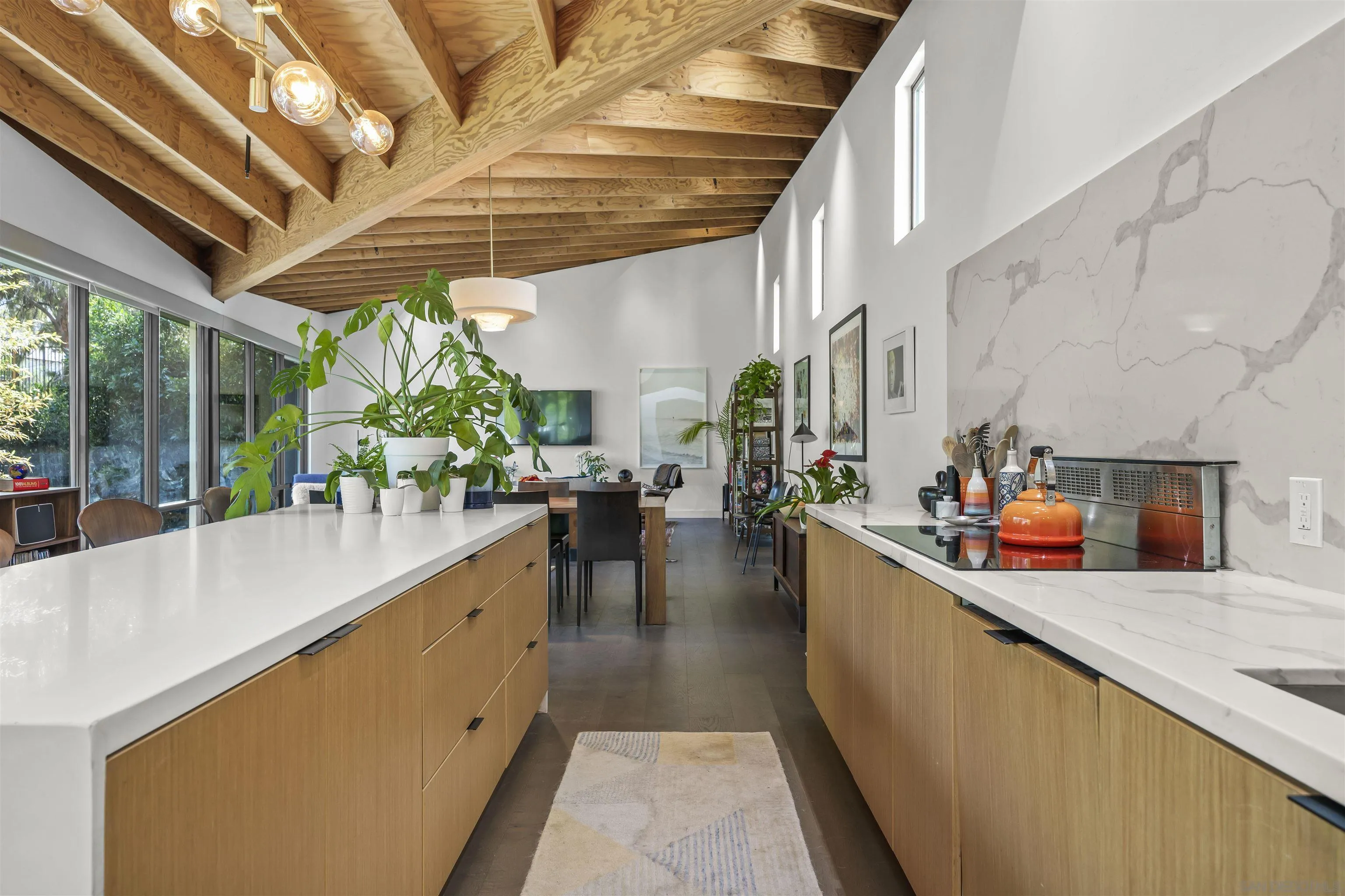 https://cdn.realtyfeed.com/cdn/127/260022744/d80246e979d69c74d51efa2dced7762a.webp