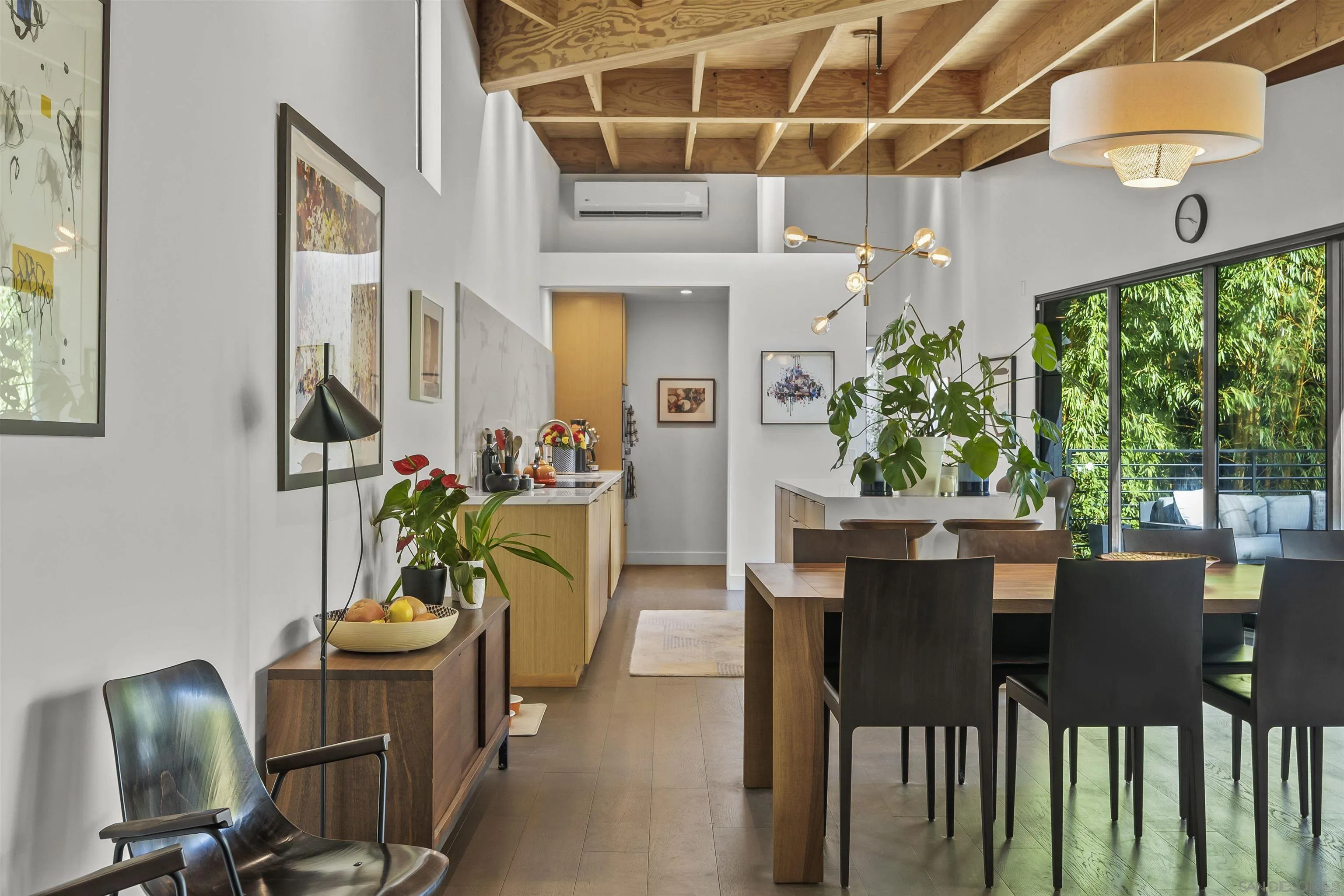 https://cdn.realtyfeed.com/cdn/127/260022744/de9667e0d47592891b22ac74313989ac.webp