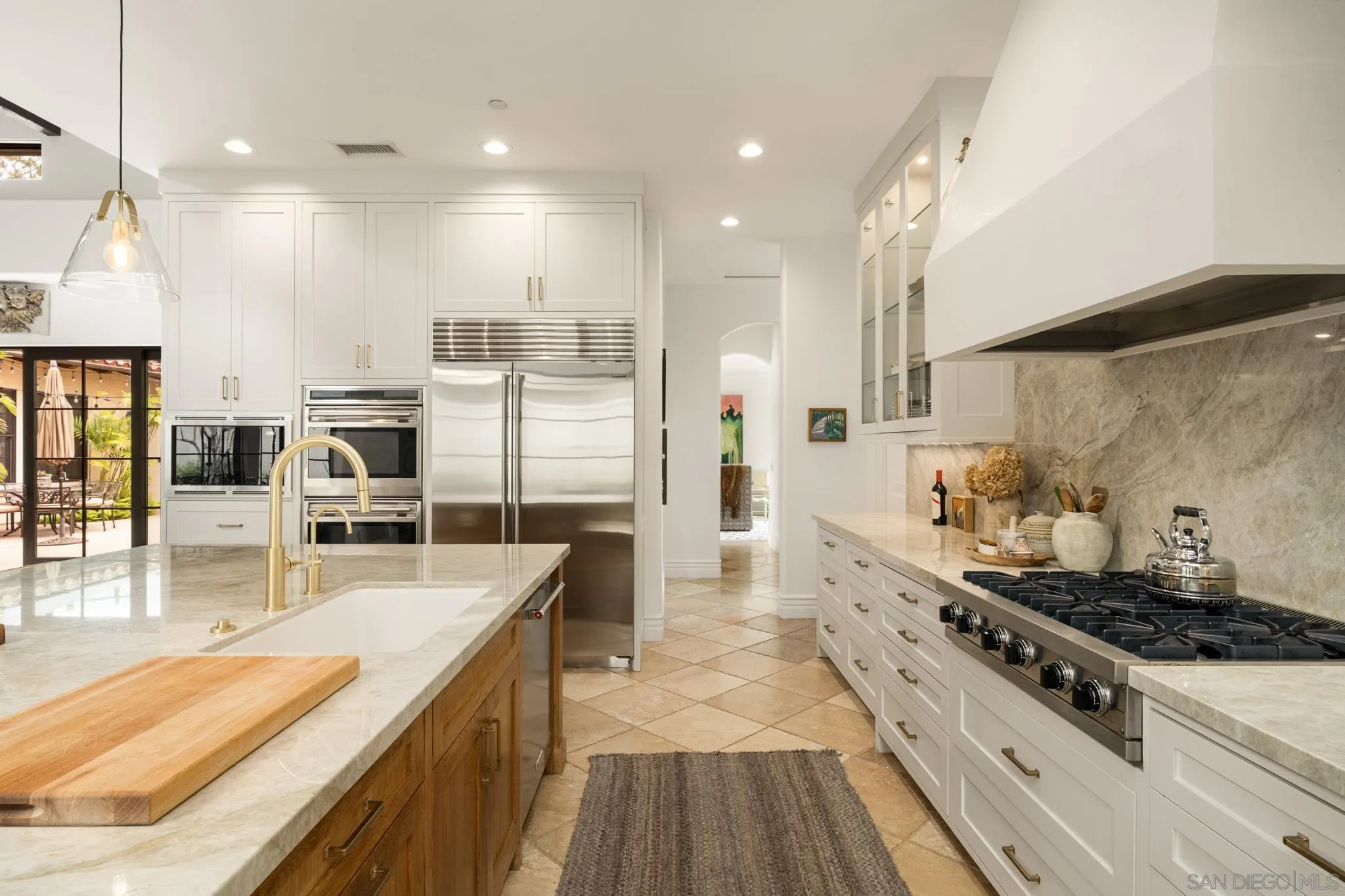 https://cdn.realtyfeed.com/cdn/127/260022752/09825181898a8729c99ac6ce08f83856.webp