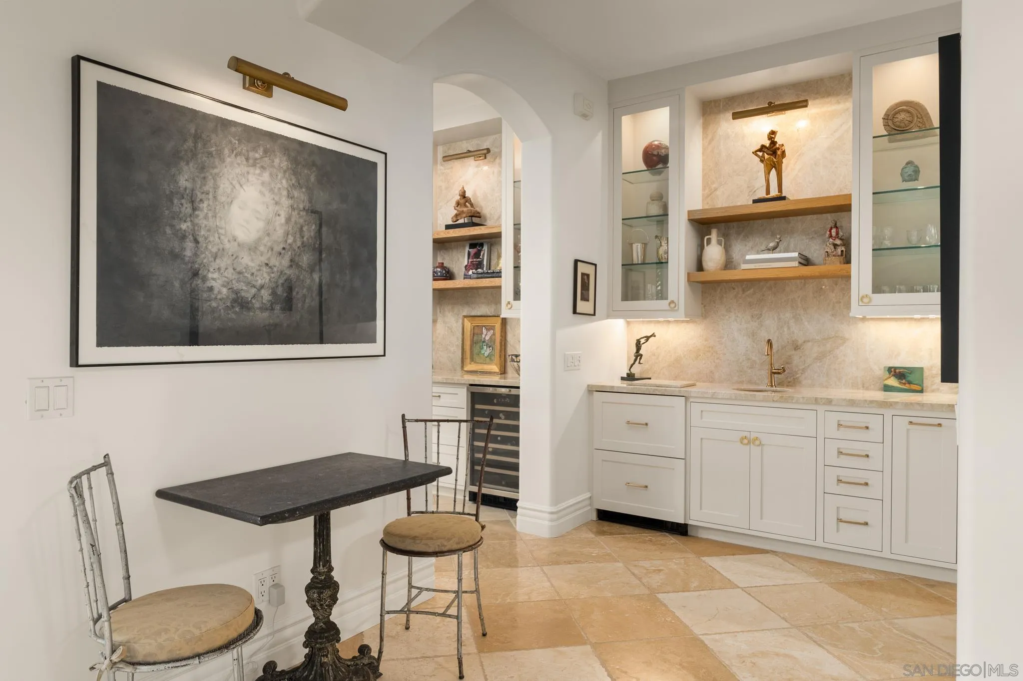 https://cdn.realtyfeed.com/cdn/127/260022752/44b1b47f10ad9ca0827e6d530bf5cfc7.webp