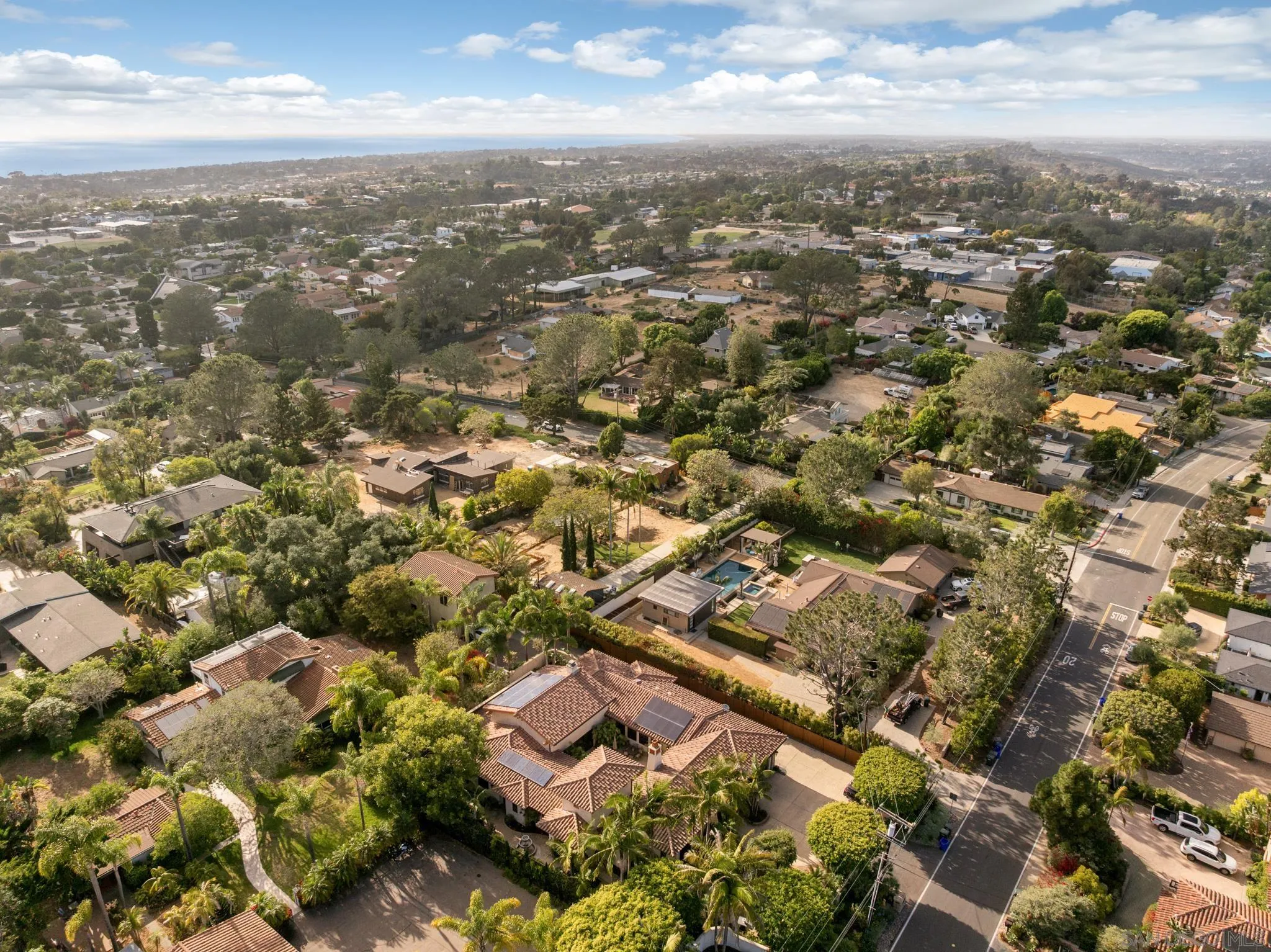 https://cdn.realtyfeed.com/cdn/127/260022752/771be19bc70fbdb17c26c955415913f2.webp