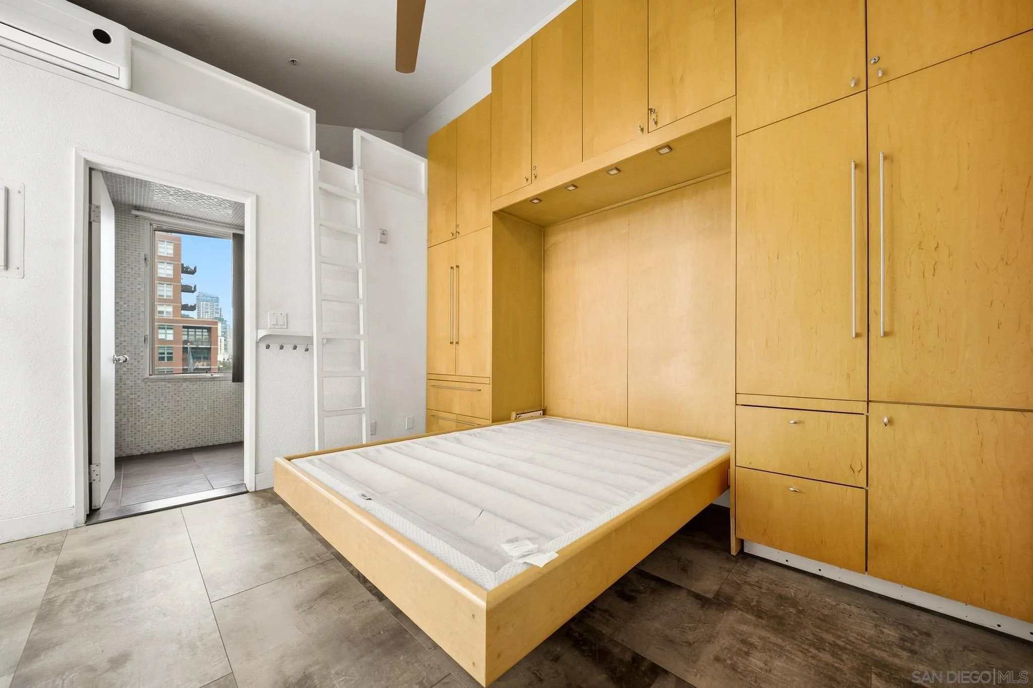 https://cdn.realtyfeed.com/cdn/127/260022753/14c6c0aced6c350d7923861cf63701f0.webp