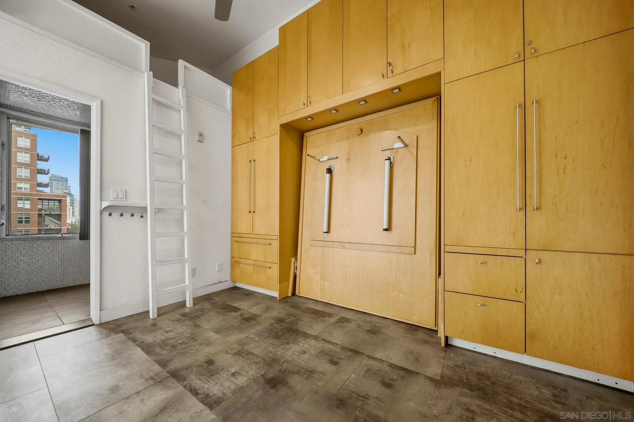 https://cdn.realtyfeed.com/cdn/127/260022753/31a8b976f7c9aa5c44ffbb99b6850716.webp