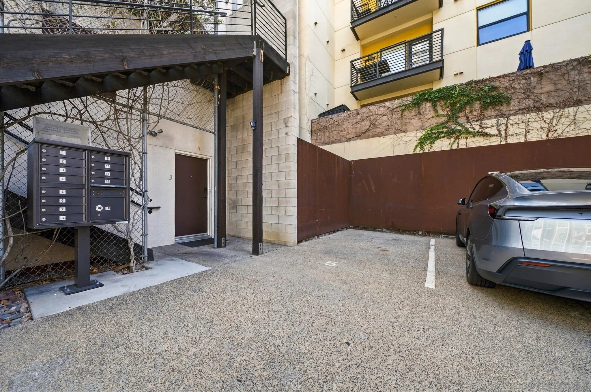 https://cdn.realtyfeed.com/cdn/127/260022753/78e58051ed49148d040ee82517f75a09.webp