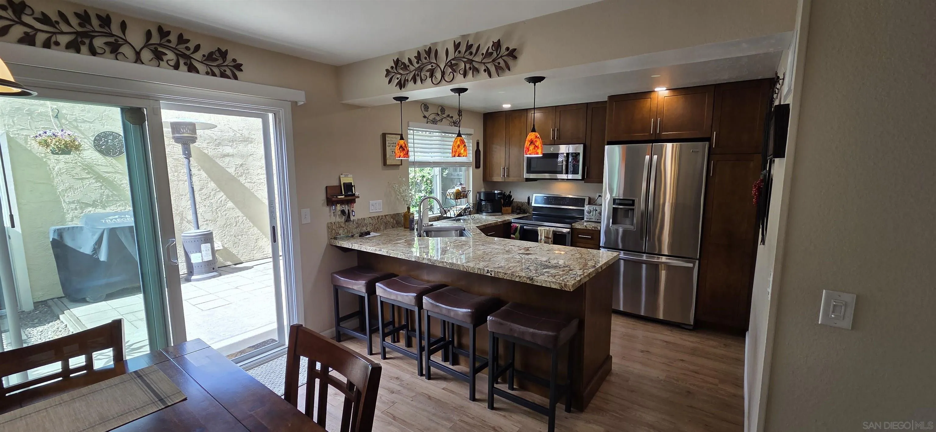 https://cdn.realtyfeed.com/cdn/127/260022754/31eb97558734821632488e3c1bd2cd47.webp