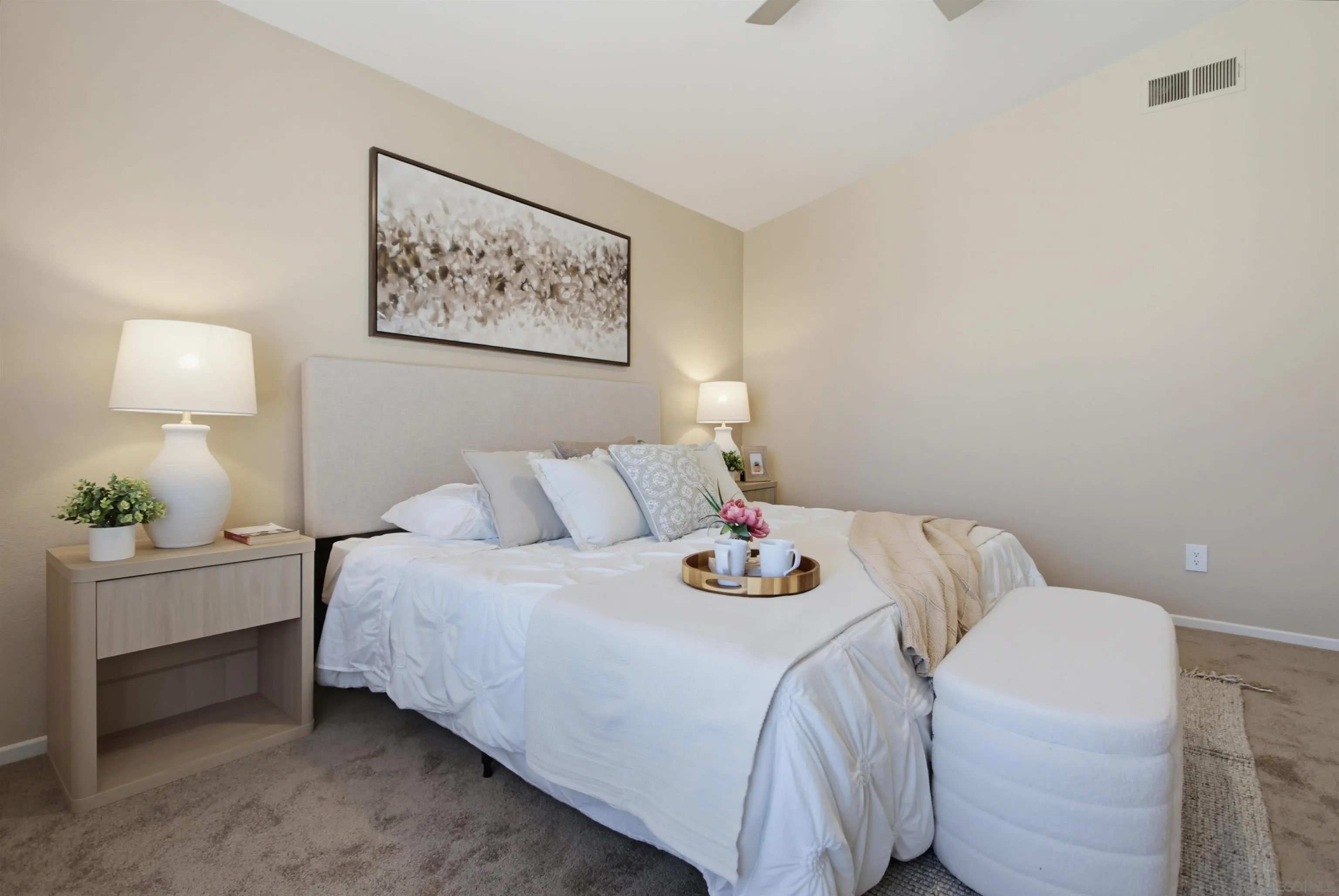 https://cdn.realtyfeed.com/cdn/127/260022755/2d8657e4b0dc1242de60e1b32f4a81af.webp