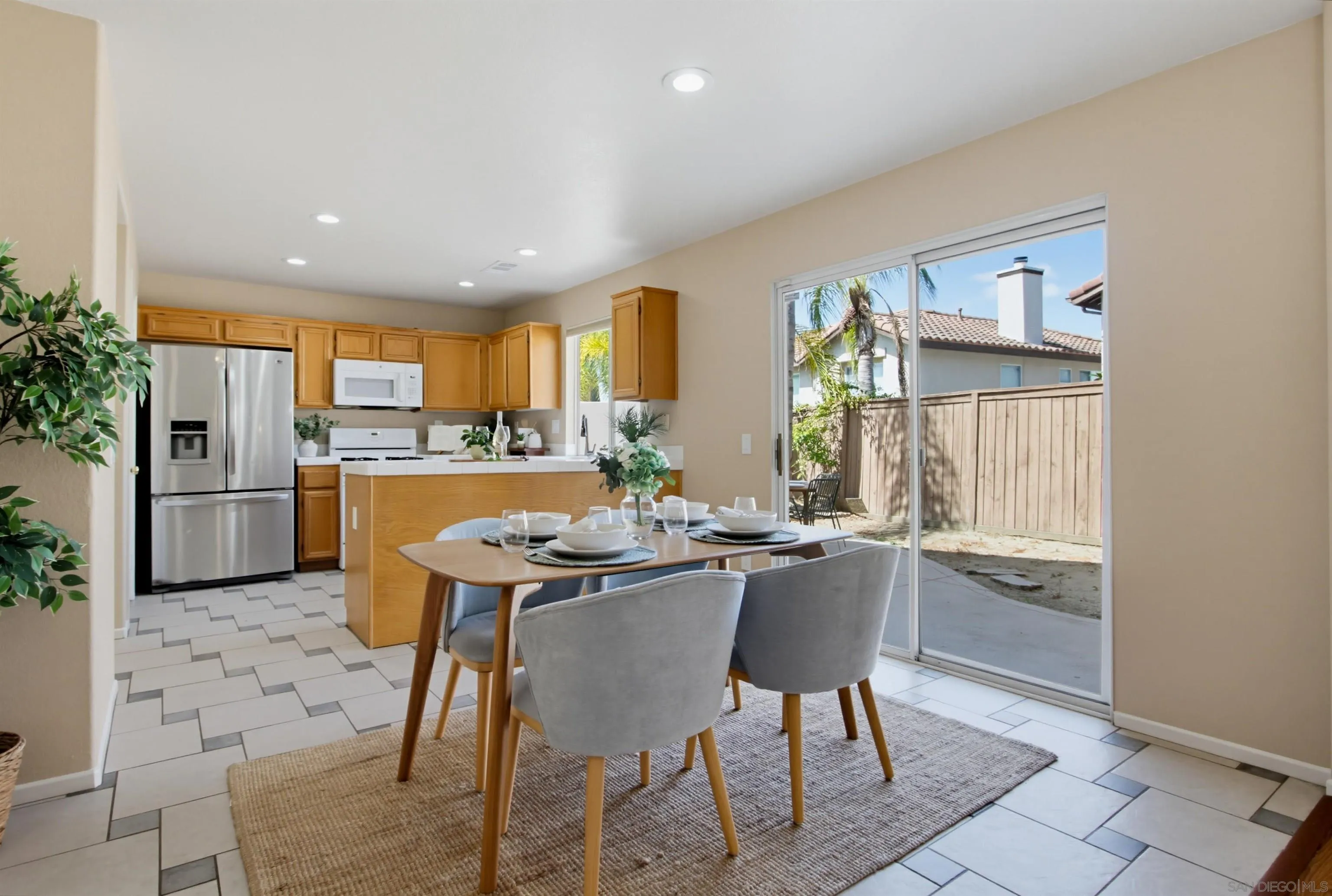 https://cdn.realtyfeed.com/cdn/127/260022755/4d0ee33f7ada7933fd85f63999d5f8fc.webp
