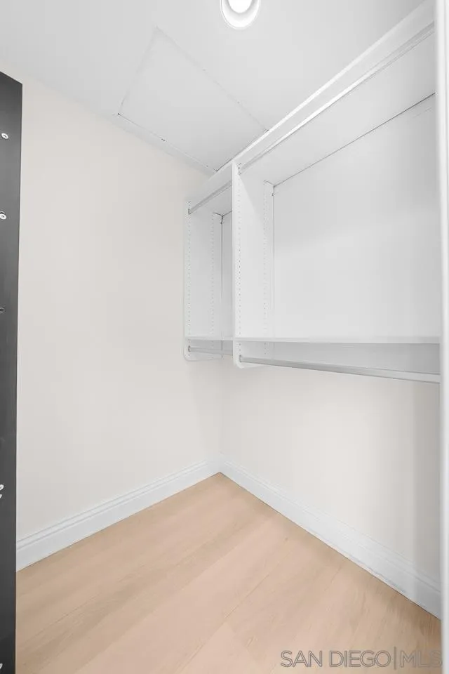 https://cdn.realtyfeed.com/cdn/127/260022757/0860c0ba80d44d6f5b02d1e2d81203e3.webp