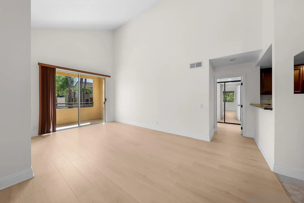 https://cdn.realtyfeed.com/cdn/127/260022757/2e14ab8cce7210f452037b1a11d6d0e9.webp