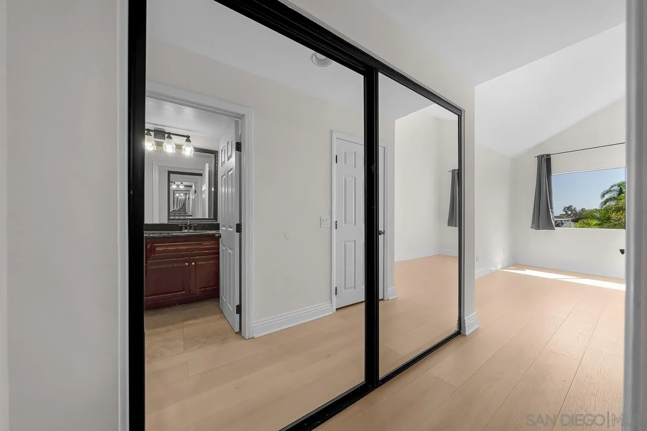 https://cdn.realtyfeed.com/cdn/127/260022757/664bd242ae03a4f0dae070e866470fb8.webp