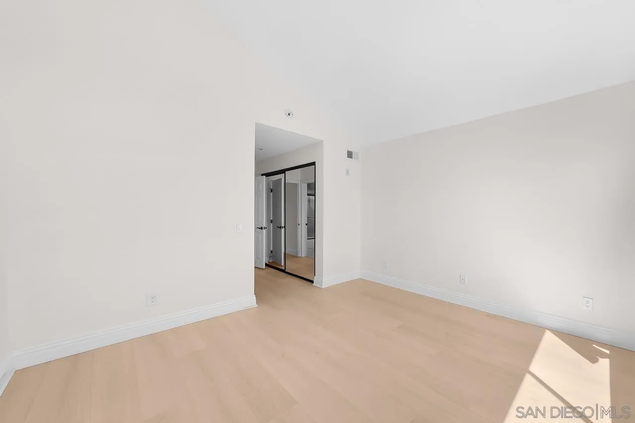 https://cdn.realtyfeed.com/cdn/127/260022757/8676b240c2dc995f15df12eed335f31c.webp