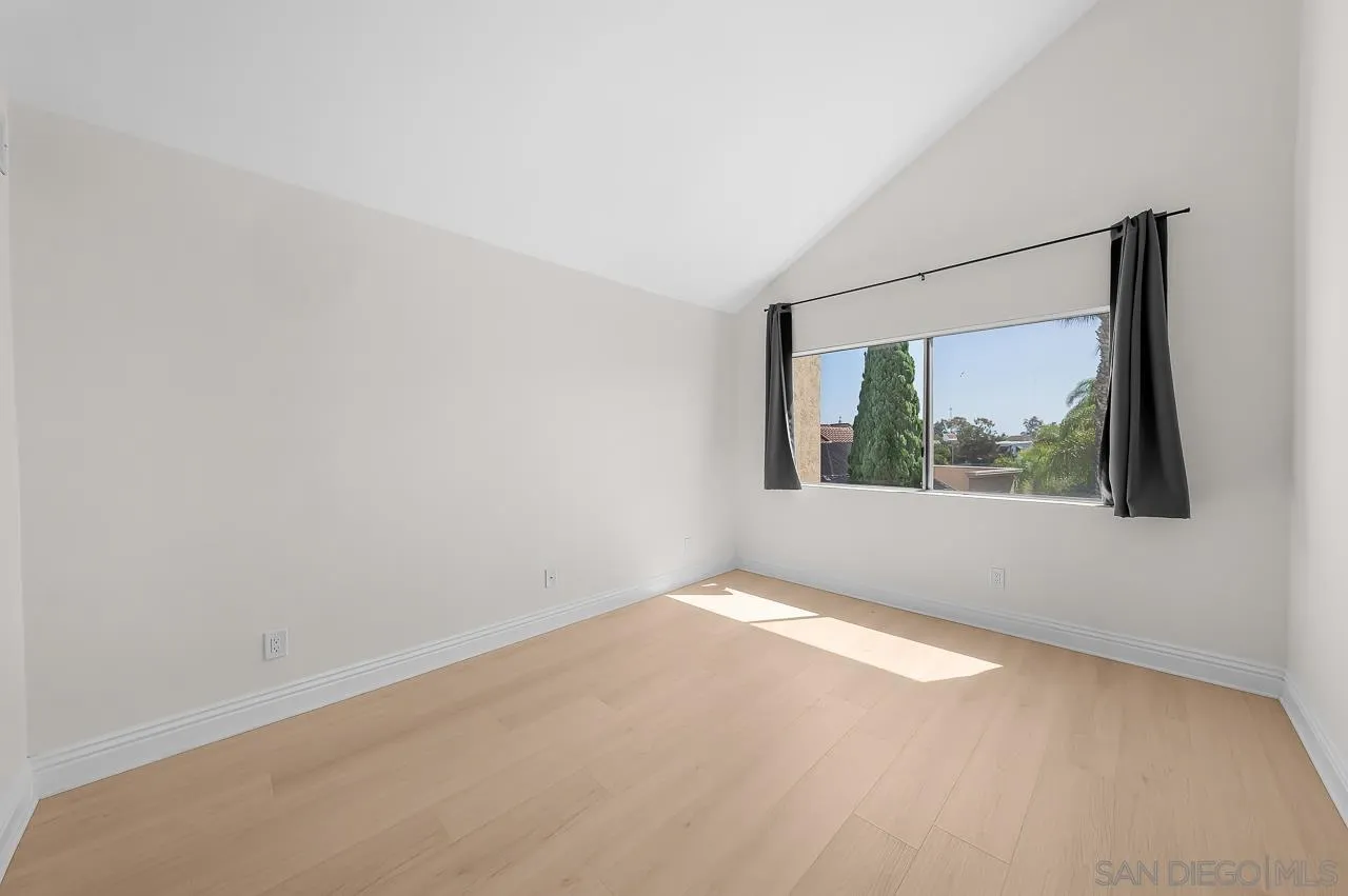 https://cdn.realtyfeed.com/cdn/127/260022757/be6102043103b406904f32e039851b95.webp