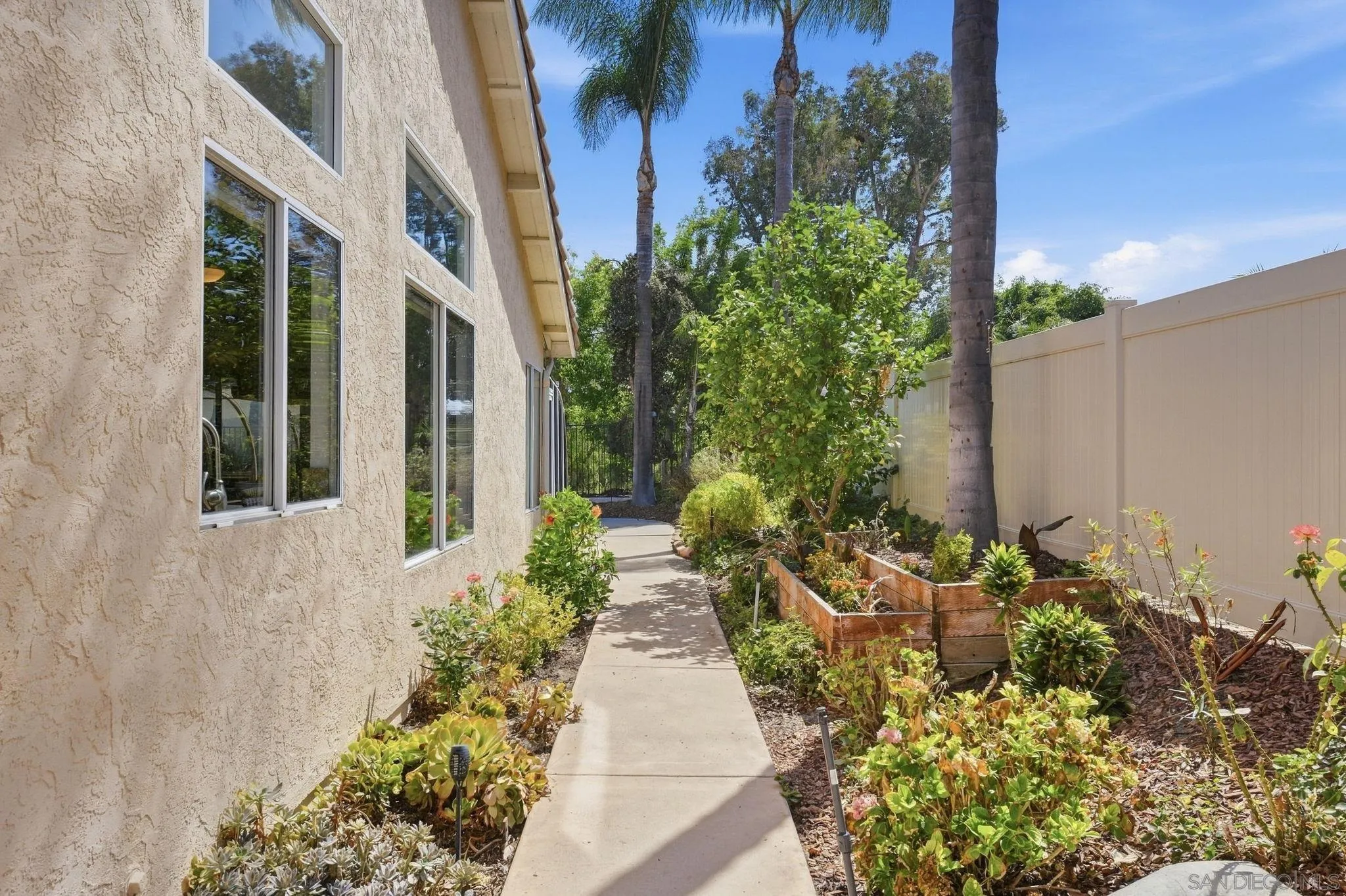 https://cdn.realtyfeed.com/cdn/127/260022759/465dd4808ff21d24e4dc506b0eba1dcf.webp