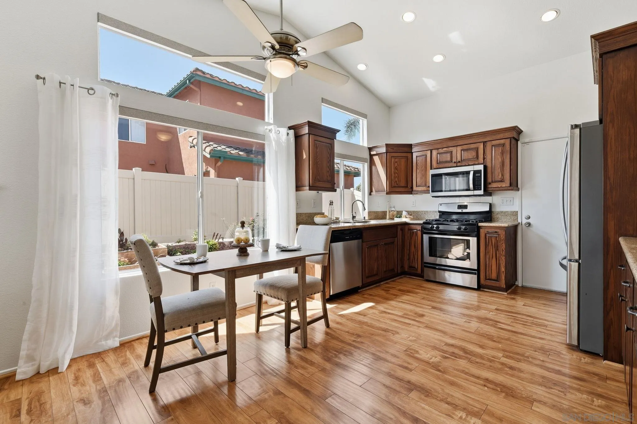 https://cdn.realtyfeed.com/cdn/127/260022759/c507b22ab8d861dd0f282595b9b3f1fd.webp