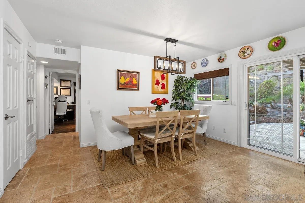 https://cdn.realtyfeed.com/cdn/127/260022767/20aed7f52855d510599a367d3c129e5d.webp