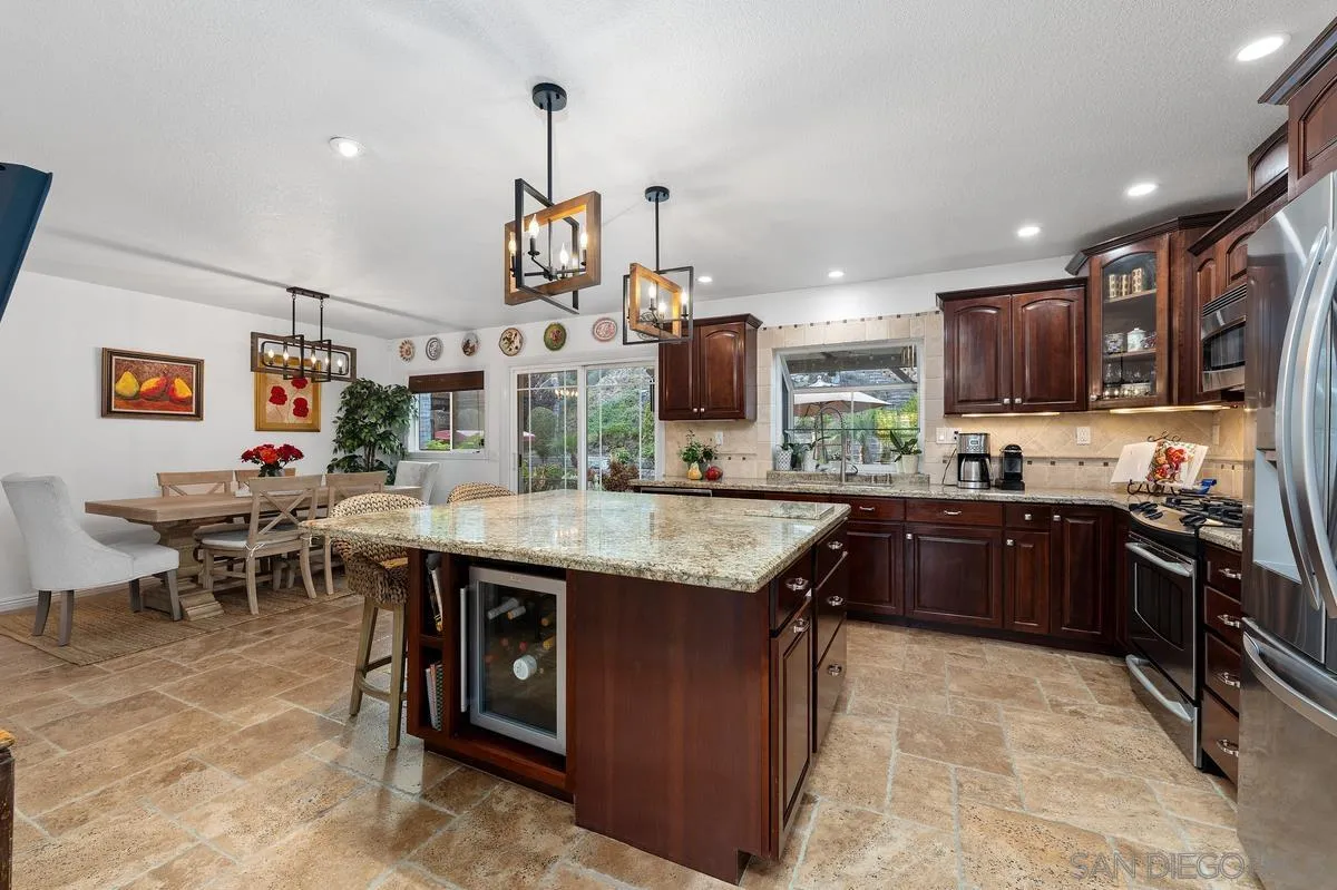 https://cdn.realtyfeed.com/cdn/127/260022767/26355b20bc46d8528ea0a1ff5867f198.webp