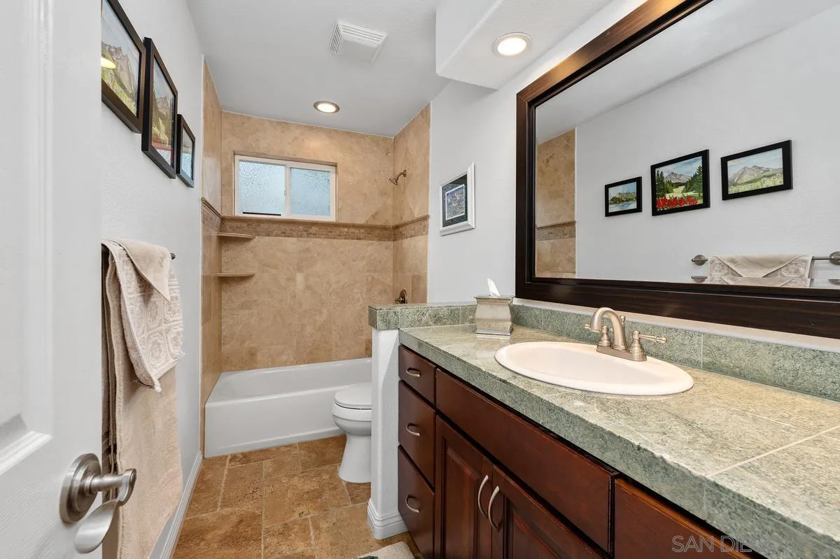 https://cdn.realtyfeed.com/cdn/127/260022767/9f78495a4837ddafe0ea224f80ed6c8e.webp