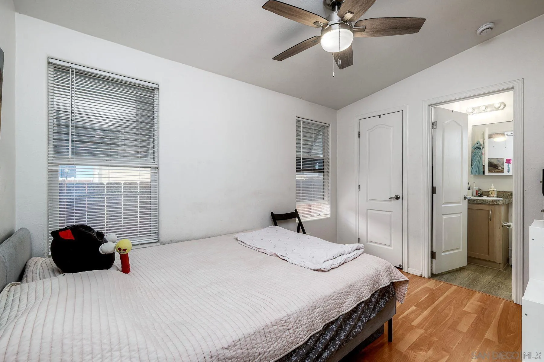 https://cdn.realtyfeed.com/cdn/127/260022768/25b8d6c24d67e76372ccdc2991c0f654.webp