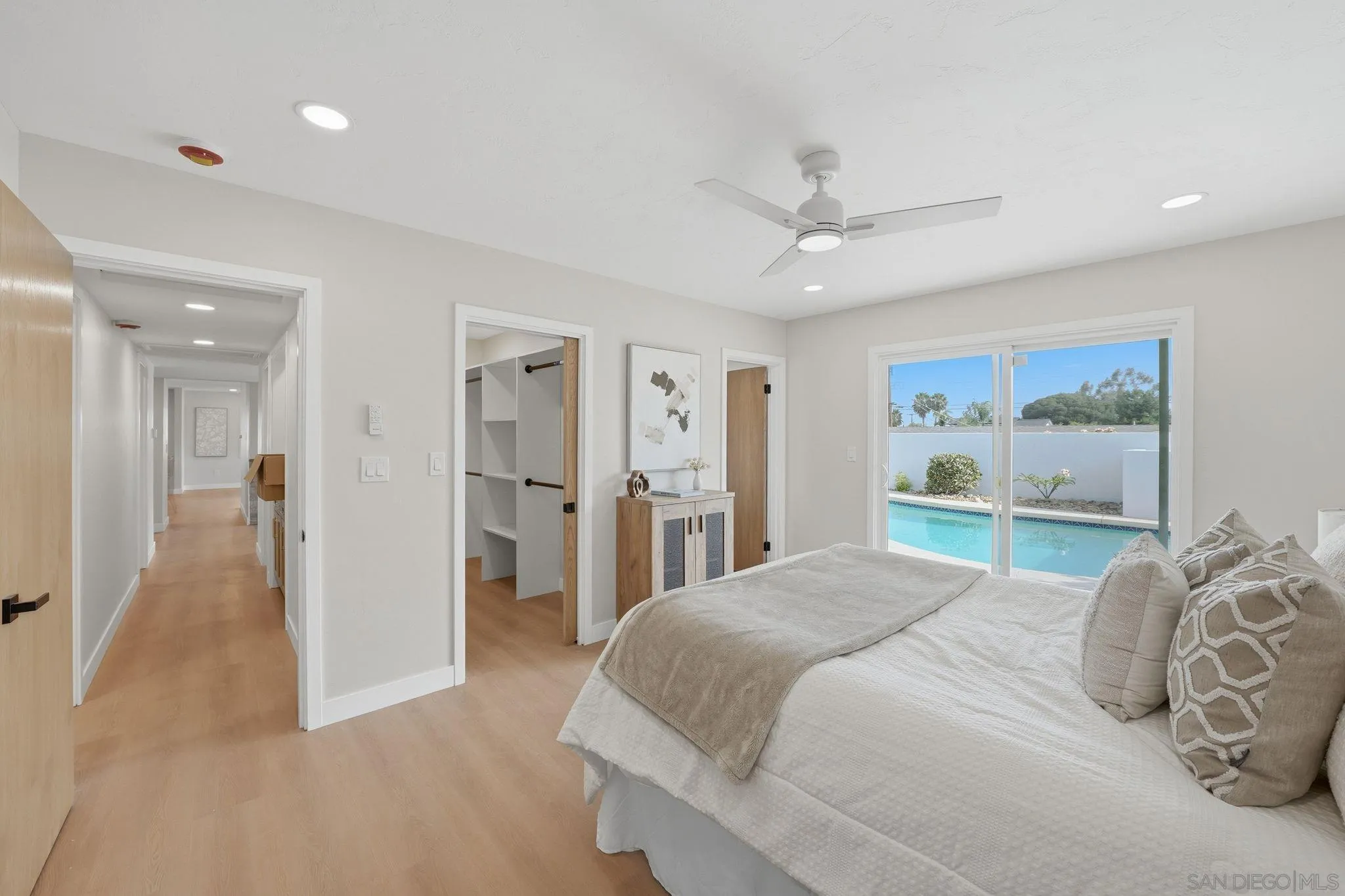 https://cdn.realtyfeed.com/cdn/127/260022769/c7a757b88ade058d1b6d5f5abcabf884.webp