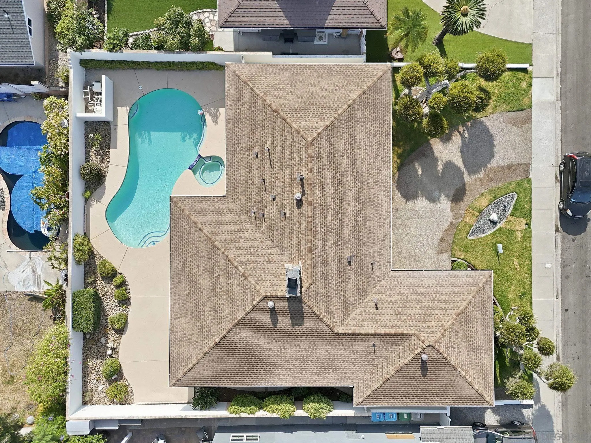 https://cdn.realtyfeed.com/cdn/127/260022769/d427c2532b923aedb7753622d77eadf8.webp