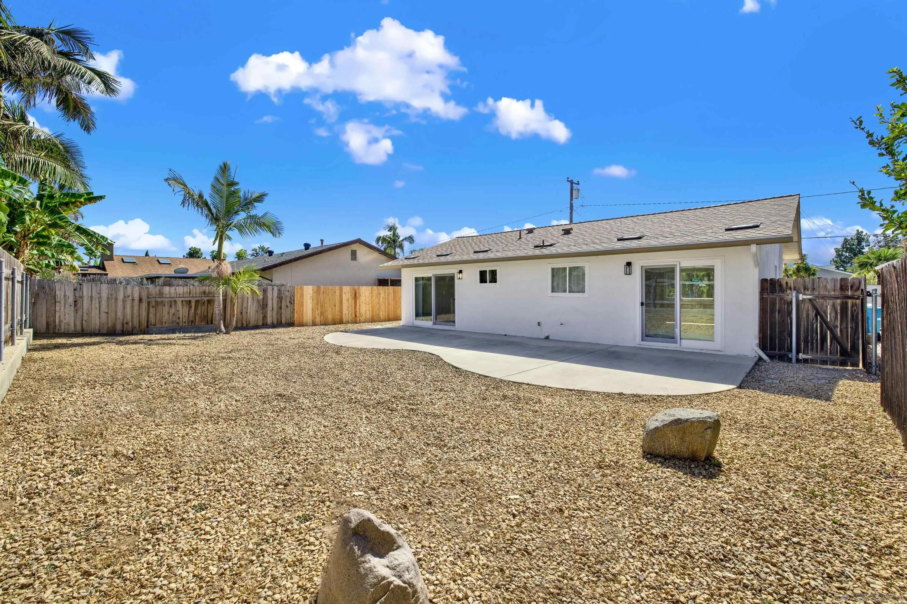 https://cdn.realtyfeed.com/cdn/127/260022770/2cb139583b66c9e9e47a552eba6abd24.webp