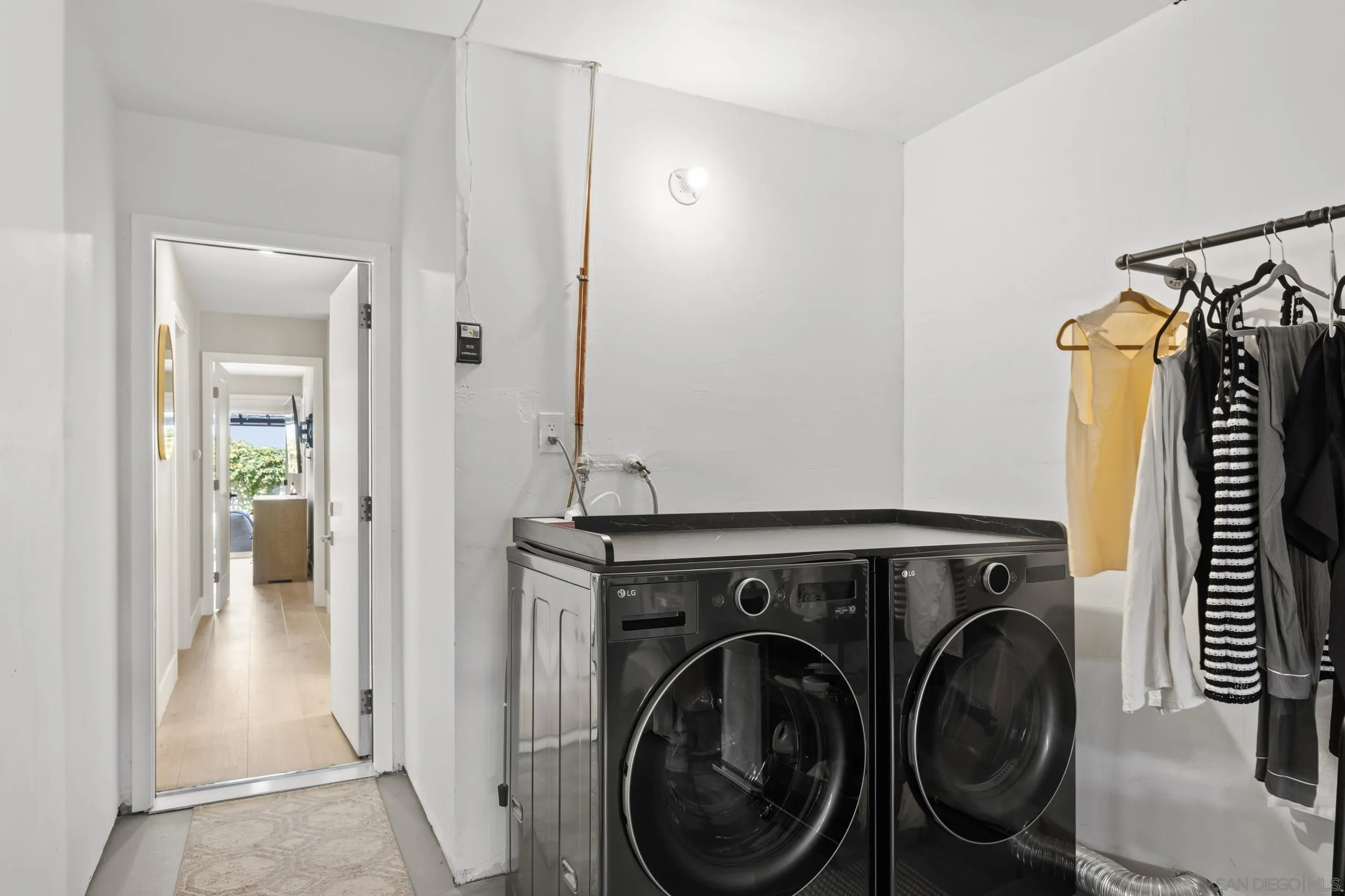 https://cdn.realtyfeed.com/cdn/127/260022771/69e87eb205461517f6786a5720eb7e21.webp
