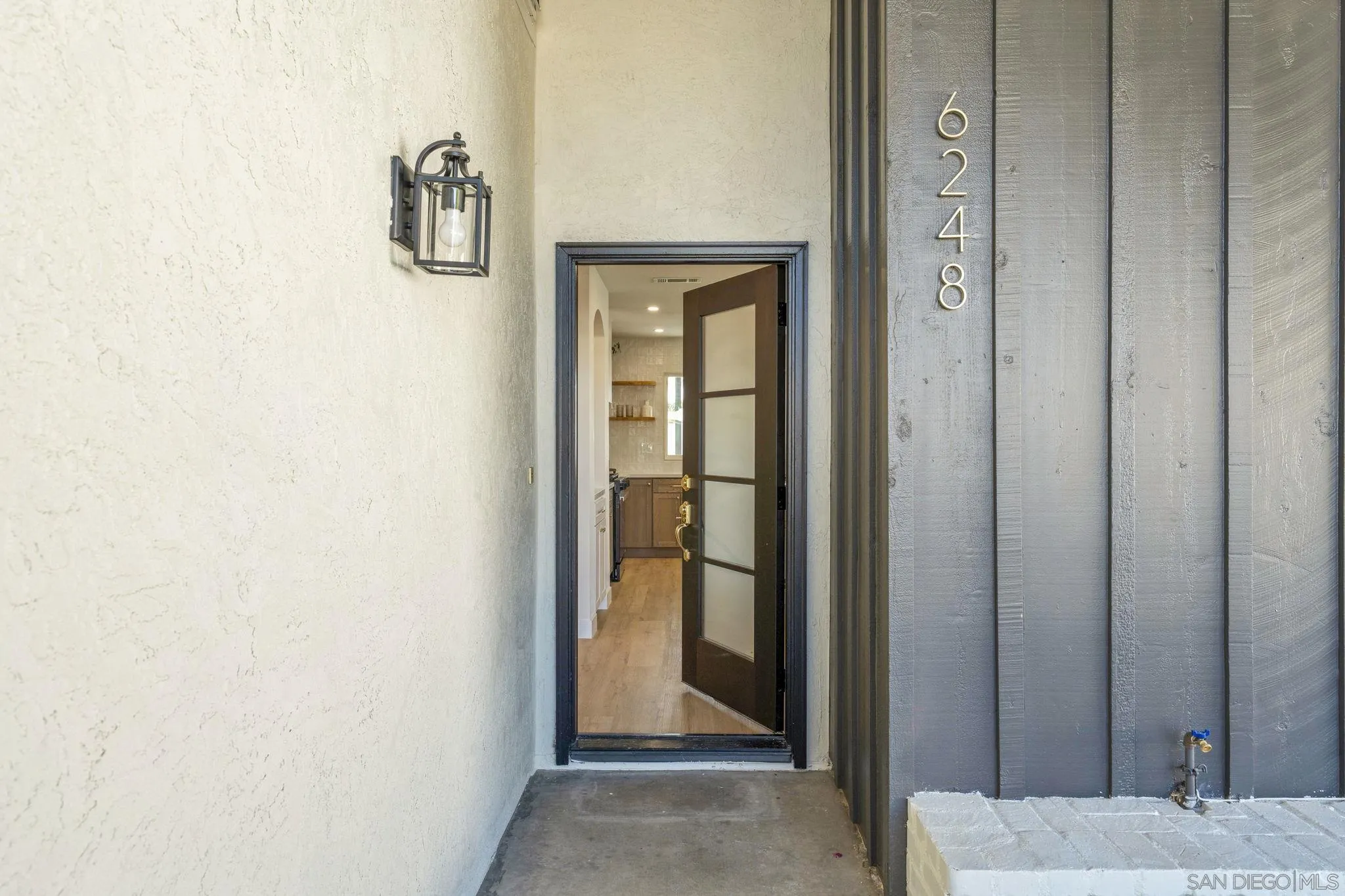 6248 Spruce Lake Ave, San Diego, CA 92119 - Photo 5 of 39, San Diego, CA