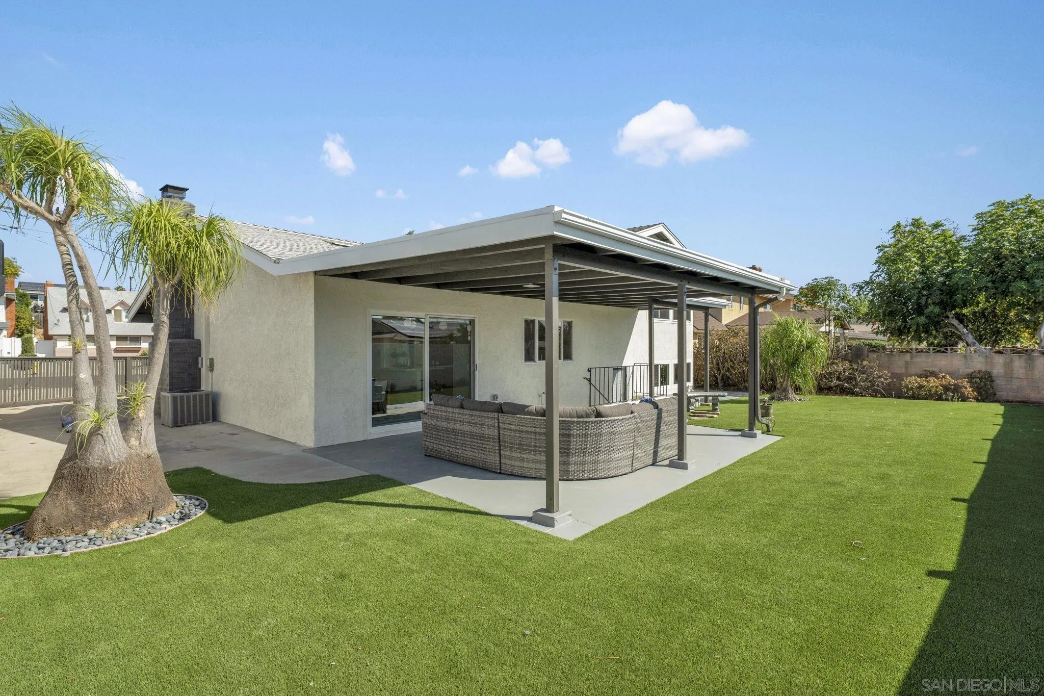 https://cdn.realtyfeed.com/cdn/127/260022776/61efa50df2eca24d3649b4a039292e9f.webp