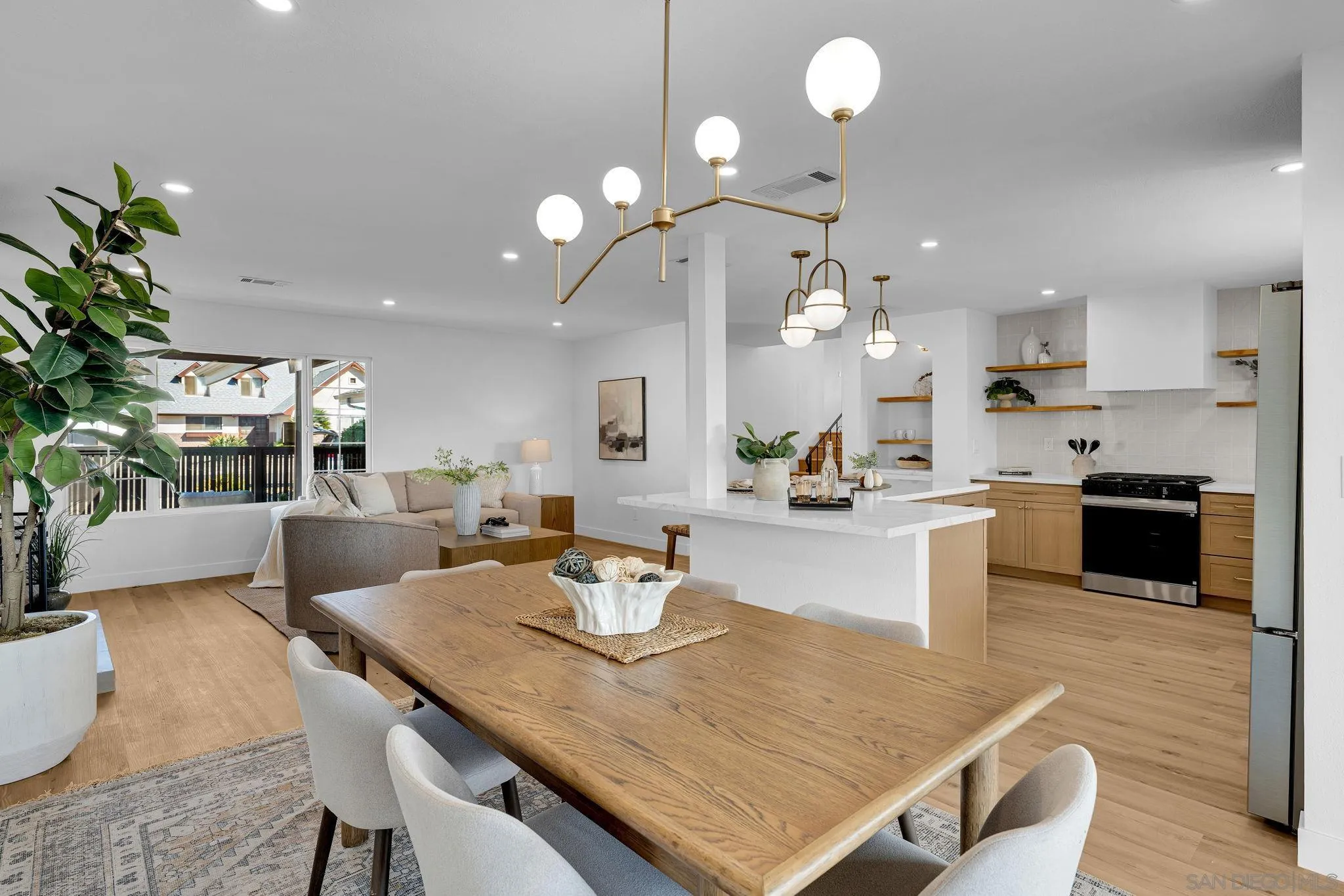 https://cdn.realtyfeed.com/cdn/127/260022776/bb0115f90773b729db59846b1d3eef69.webp