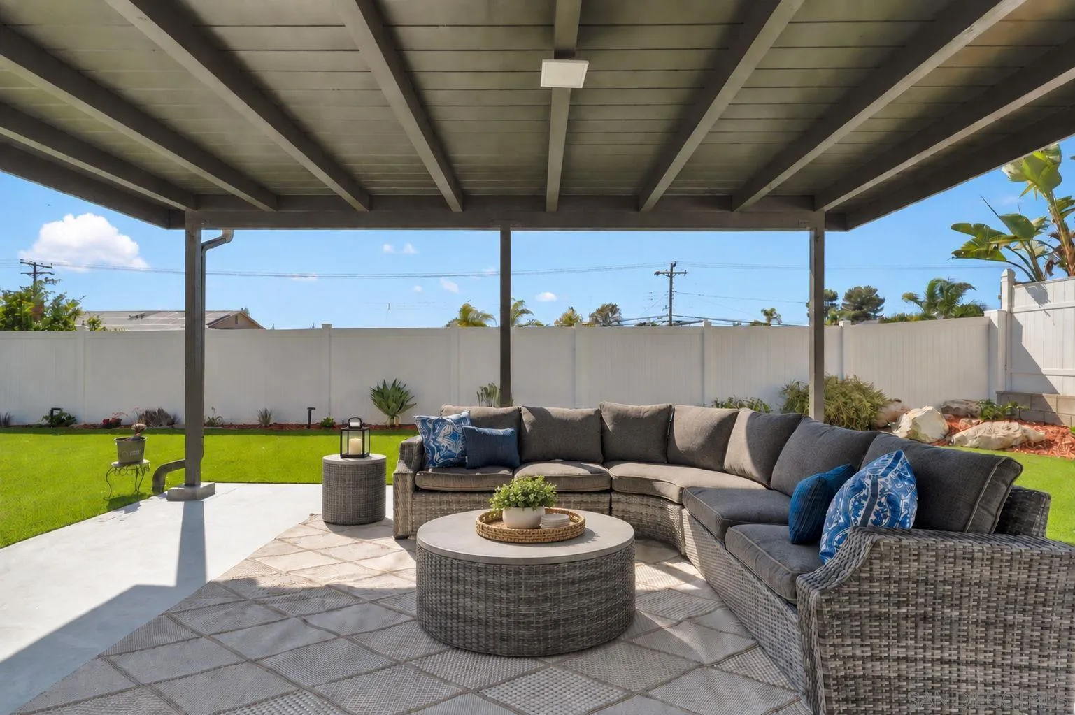 https://cdn.realtyfeed.com/cdn/127/260022776/f7809c72ebfa26a3ac3bee0abc66730a.webp