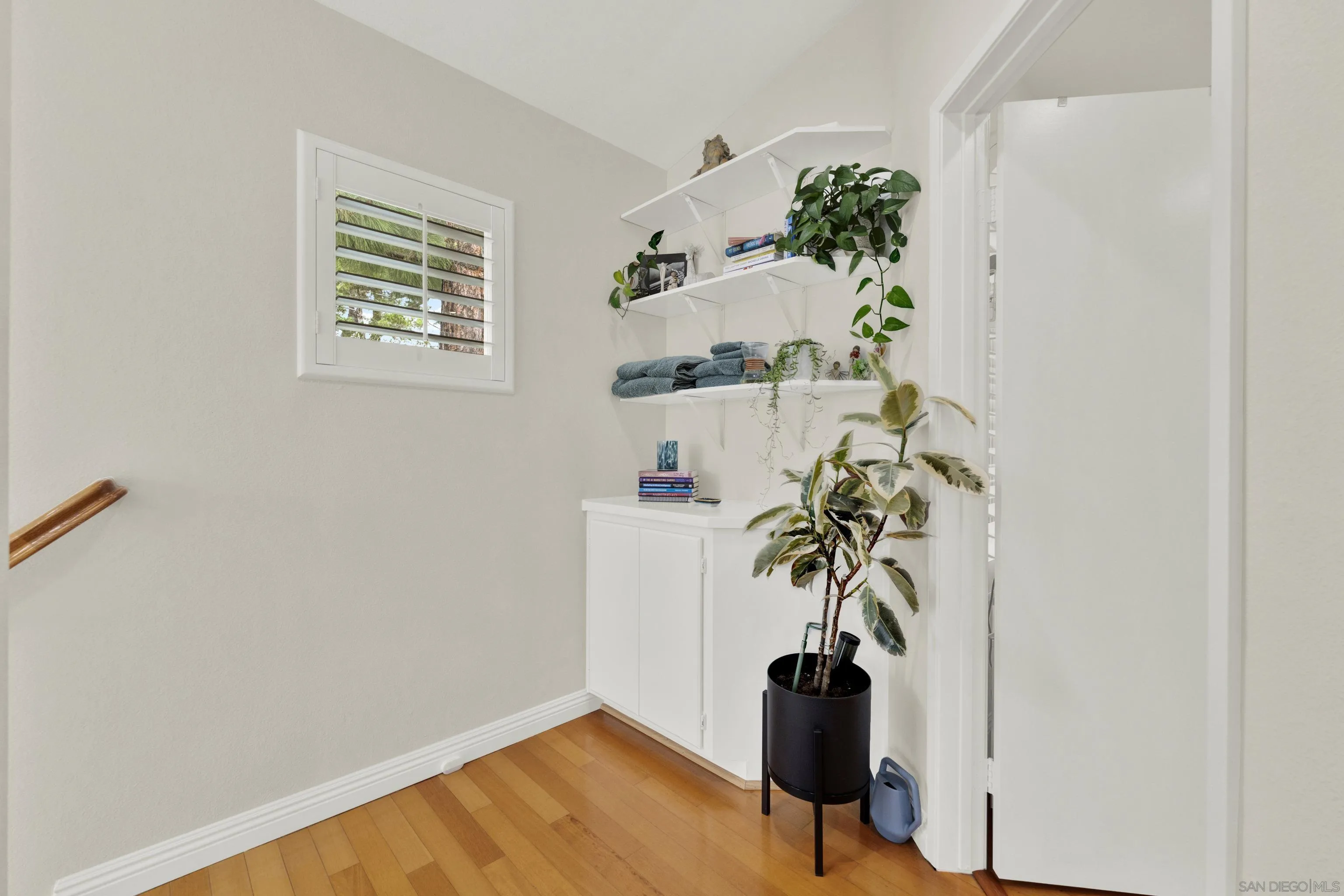 https://cdn.realtyfeed.com/cdn/127/260022777/0bd738fa6f35984f6b971b3531c59a38.webp