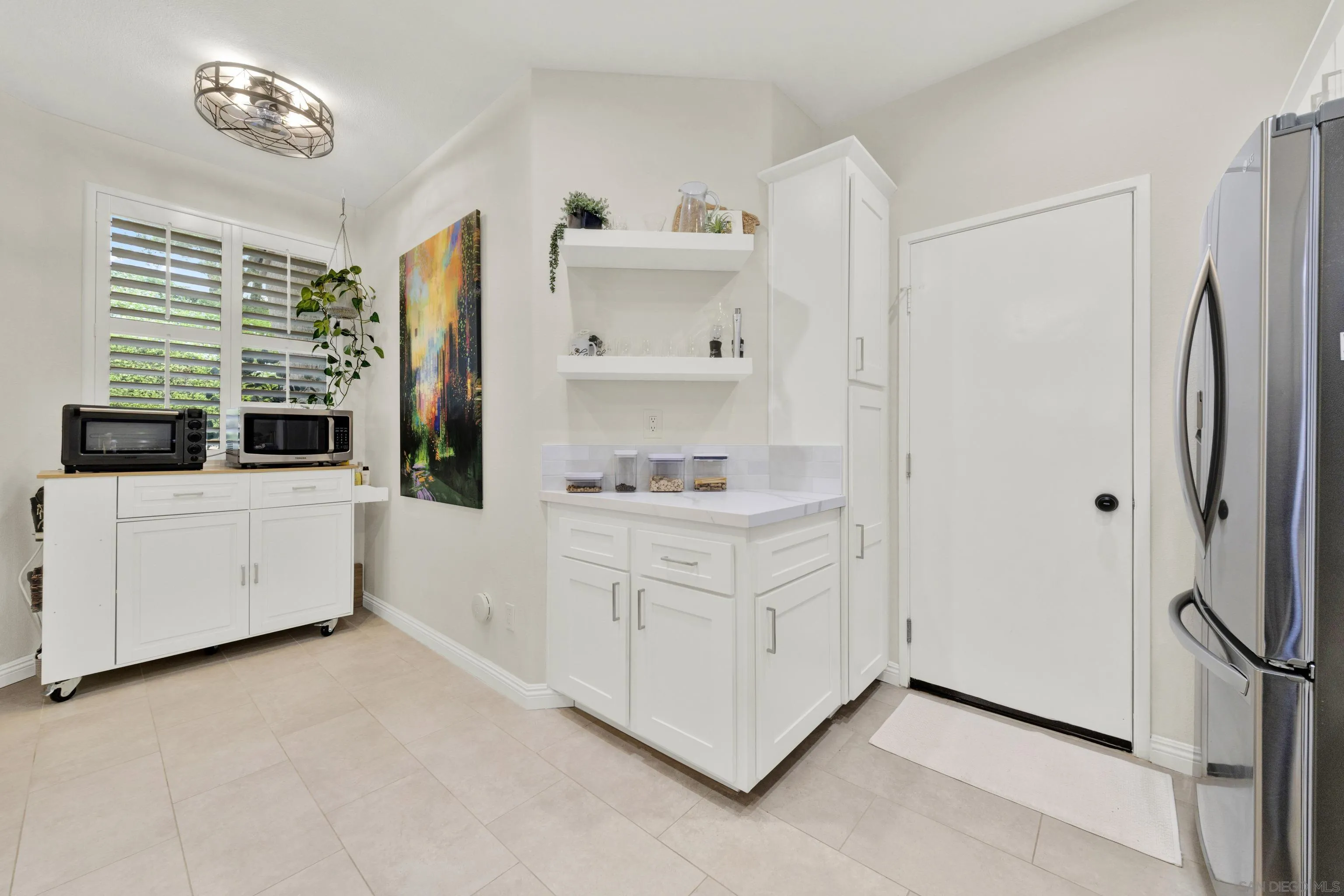 https://cdn.realtyfeed.com/cdn/127/260022777/67189205d982e7448b3fe38bbfaab04b.webp