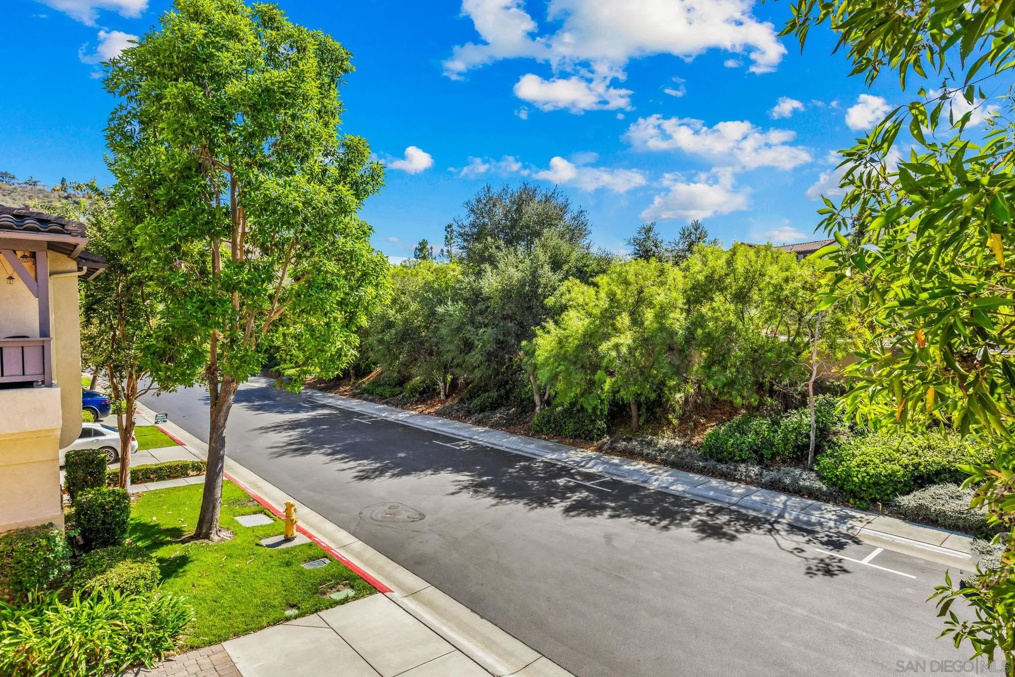 https://cdn.realtyfeed.com/cdn/127/260022785/199925d4ce19e2ea392d206129fffe8b.webp