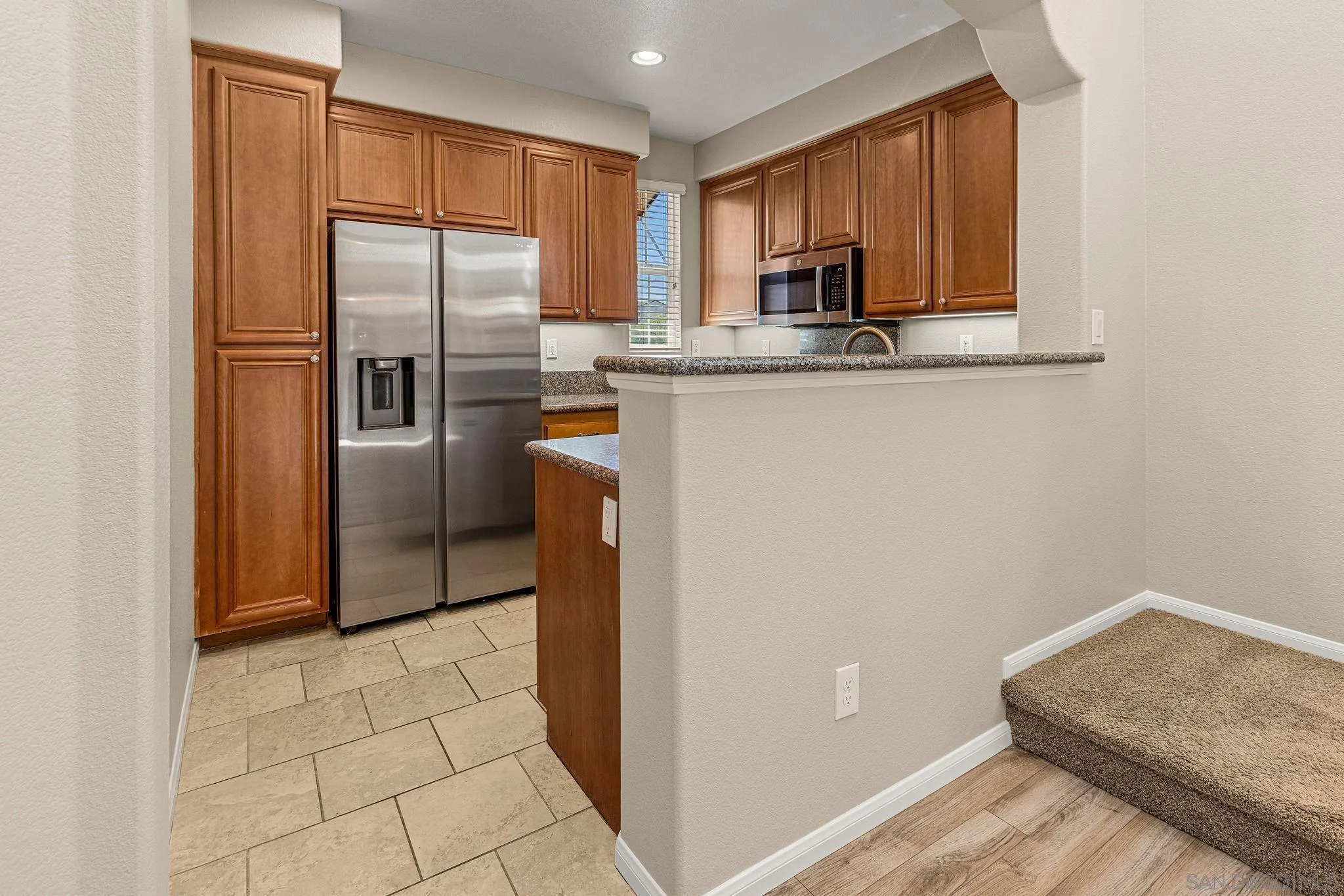 https://cdn.realtyfeed.com/cdn/127/260022785/582cfe5fe83d59f4d0f0b0090eaae2aa.webp