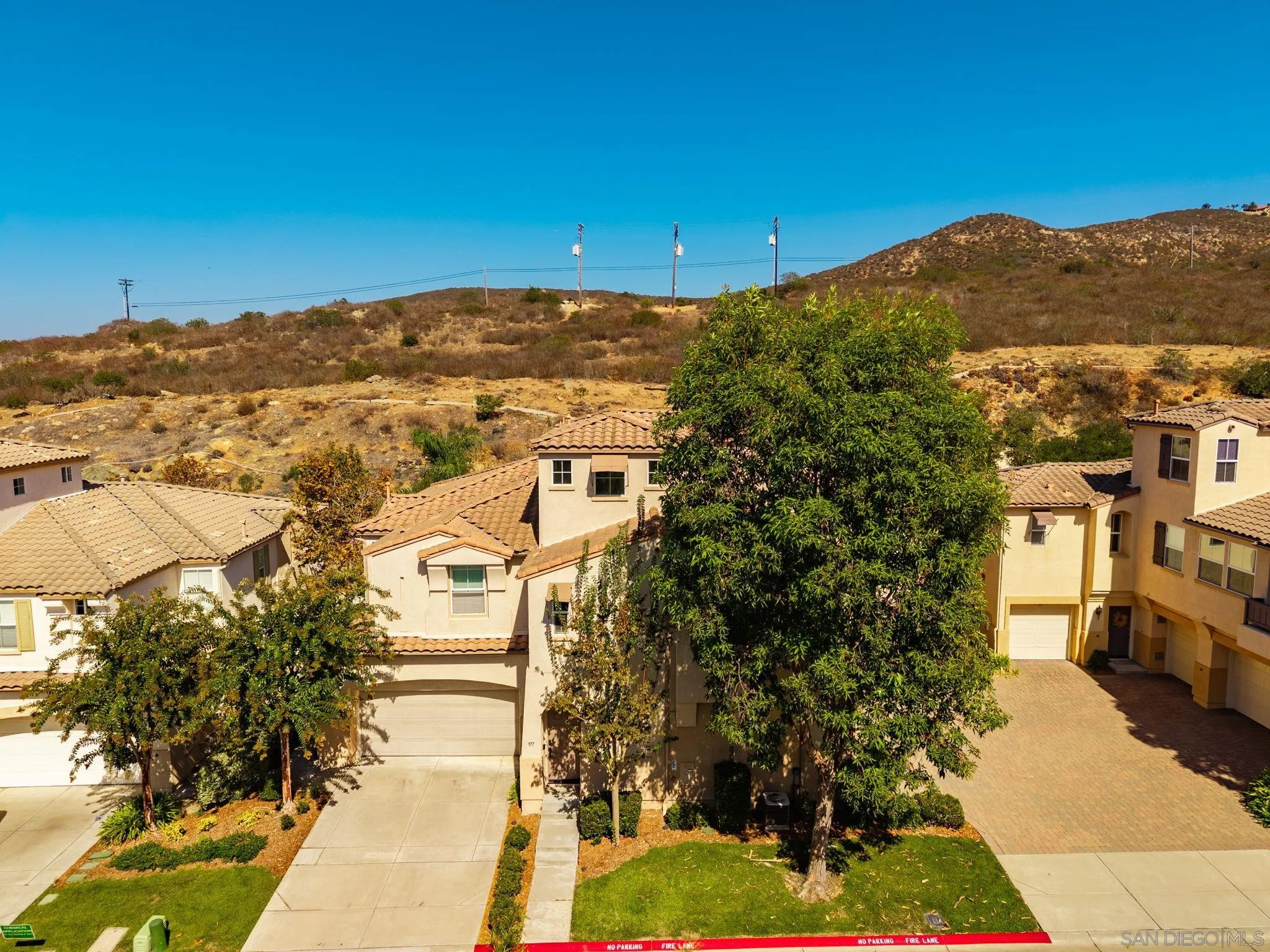 https://cdn.realtyfeed.com/cdn/127/260022785/bb90843a1b8a1440478a11c35dfd0c24.webp