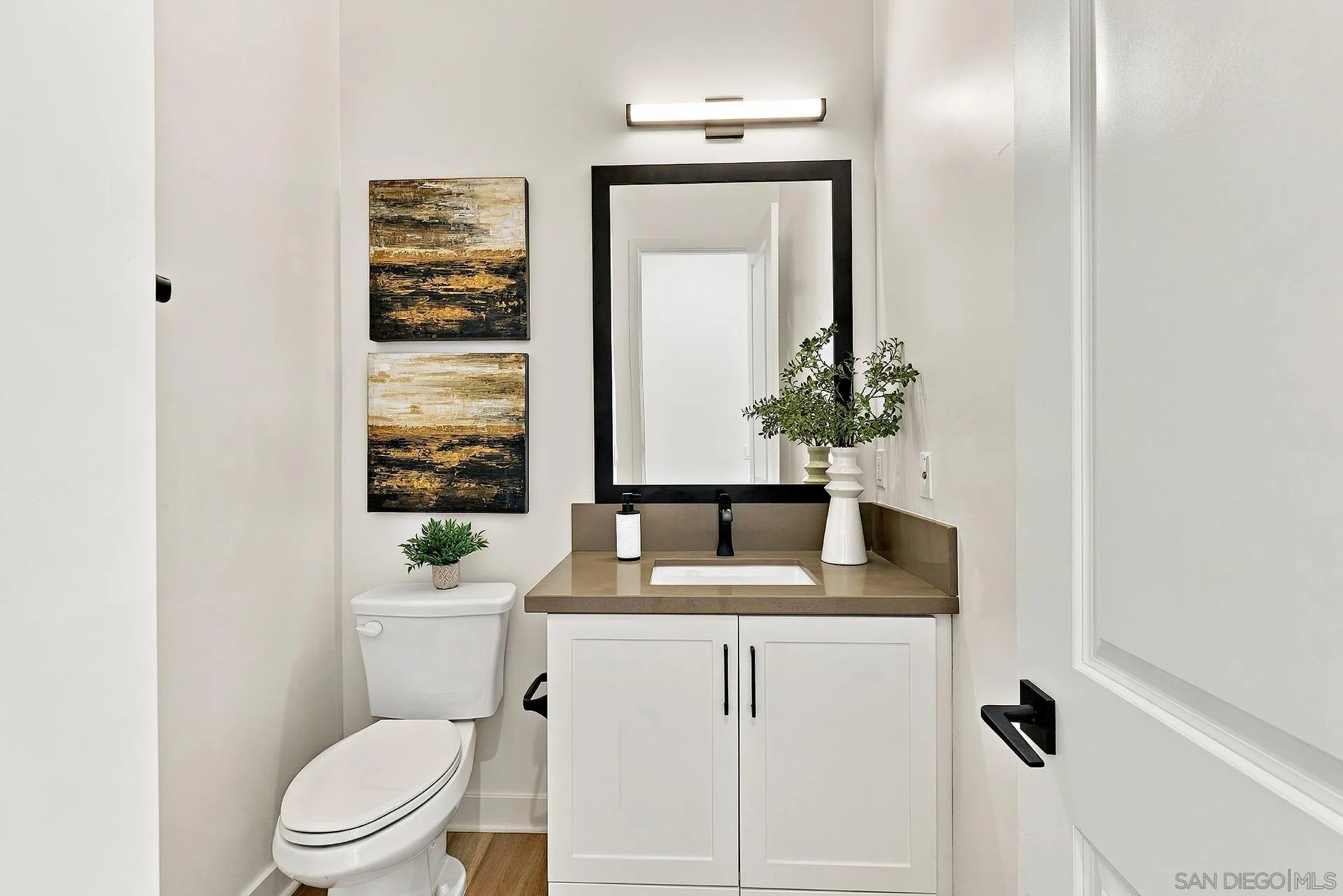 https://cdn.realtyfeed.com/cdn/127/260022787/42a009e7bb1aa3127ef7baf9be55a64d.webp