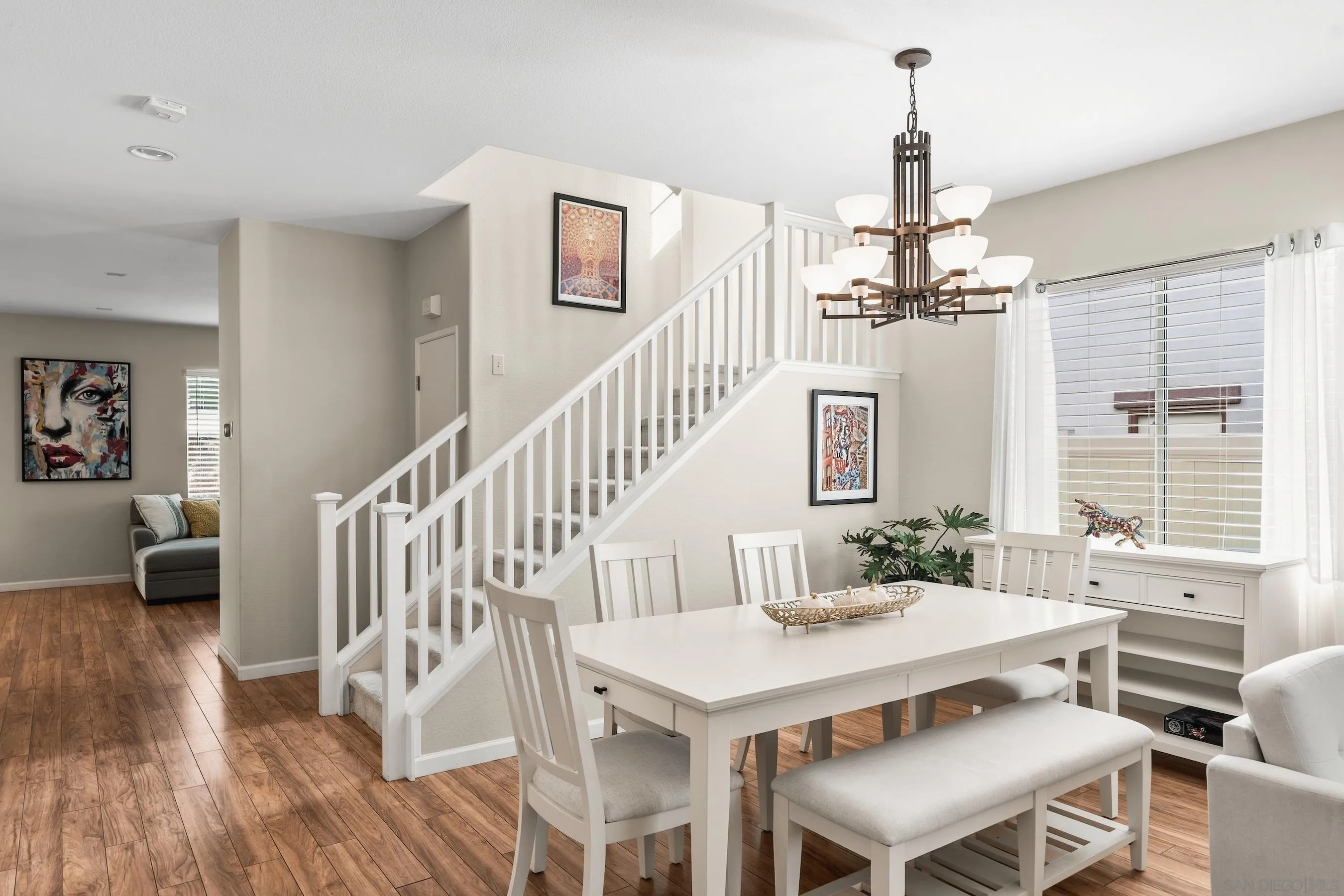 https://cdn.realtyfeed.com/cdn/127/260022788/2e03dfda49a768fddb3aca55235beeaf.webp