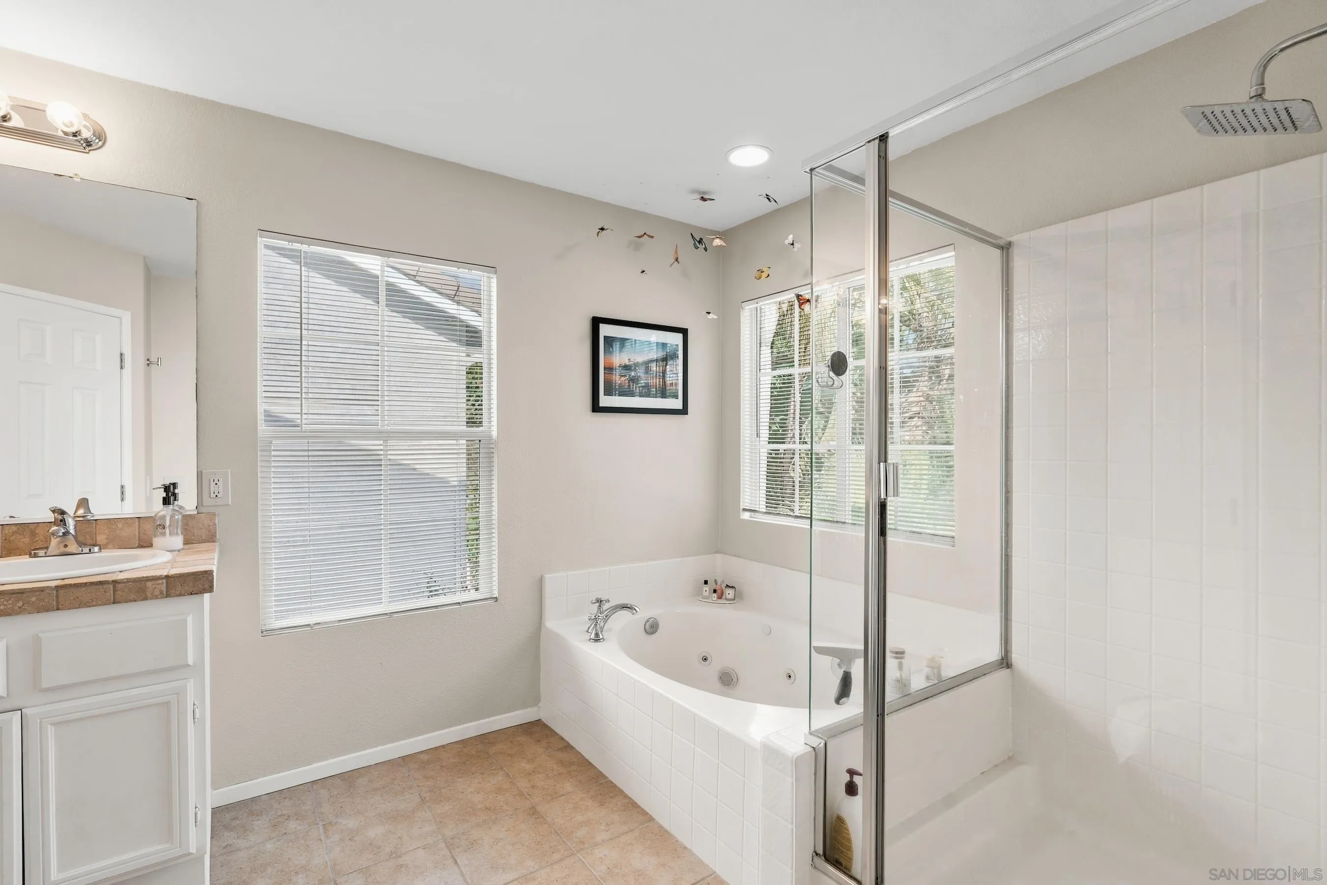 https://cdn.realtyfeed.com/cdn/127/260022788/e2a1447a1da7871e8593de05234aae74.webp