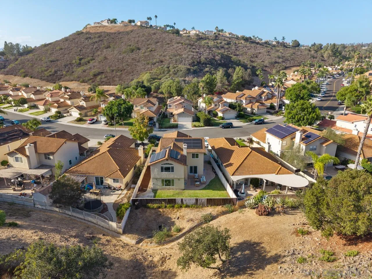 https://cdn.realtyfeed.com/cdn/127/260022789/268b49a28319b3e57ee167095f0ae554.webp