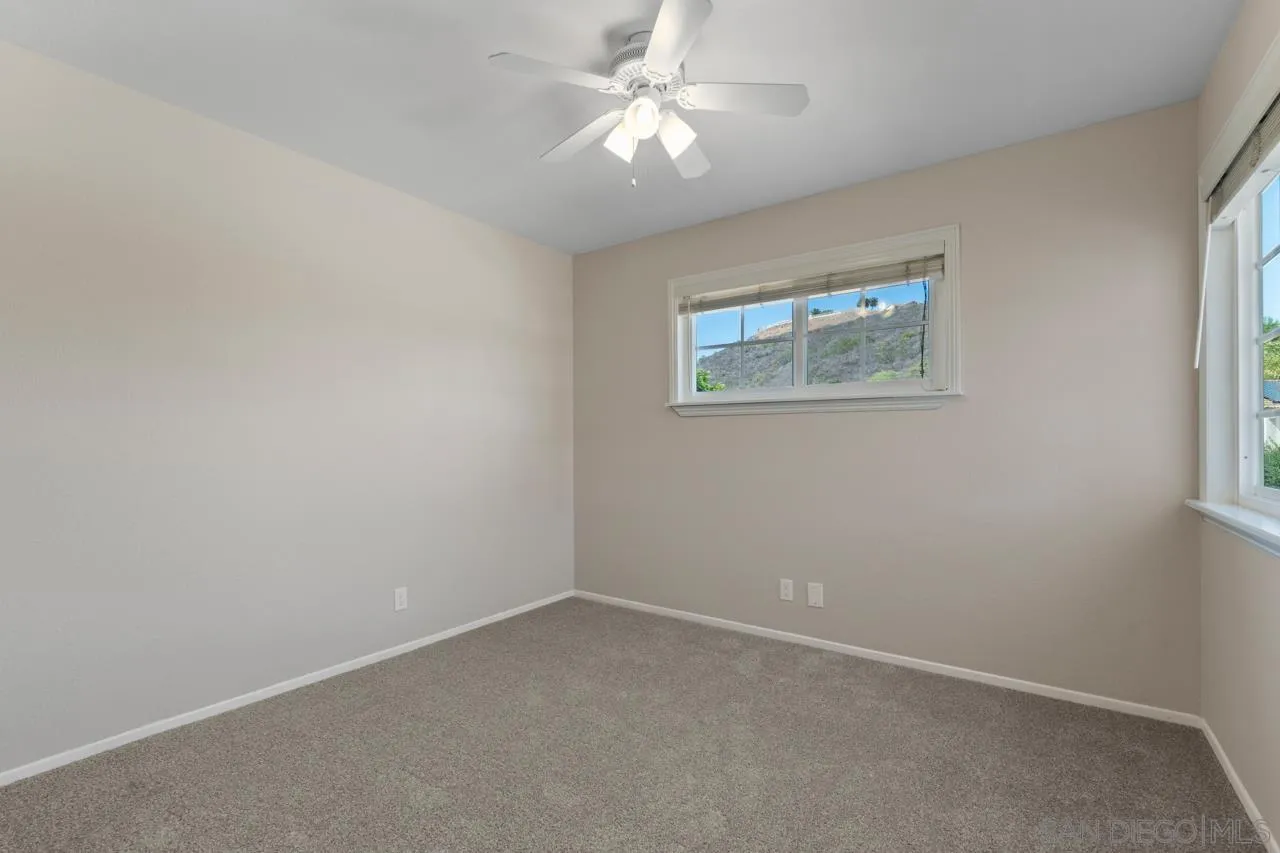 https://cdn.realtyfeed.com/cdn/127/260022789/2d87f0ad0ff47899a2026d0e339cb39e.webp