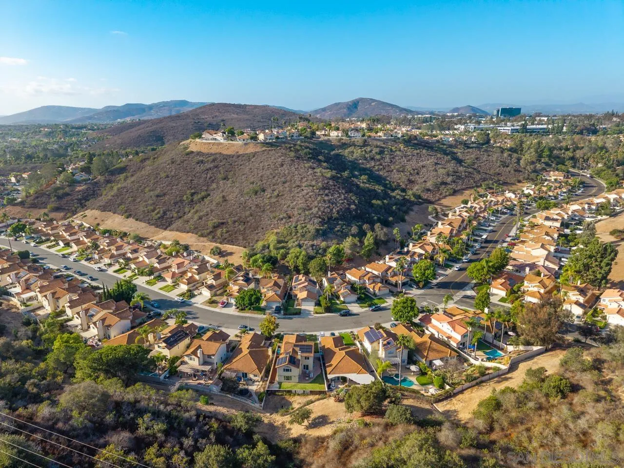 https://cdn.realtyfeed.com/cdn/127/260022789/416fcba4ea4d25a7c1554081124e0a1b.webp