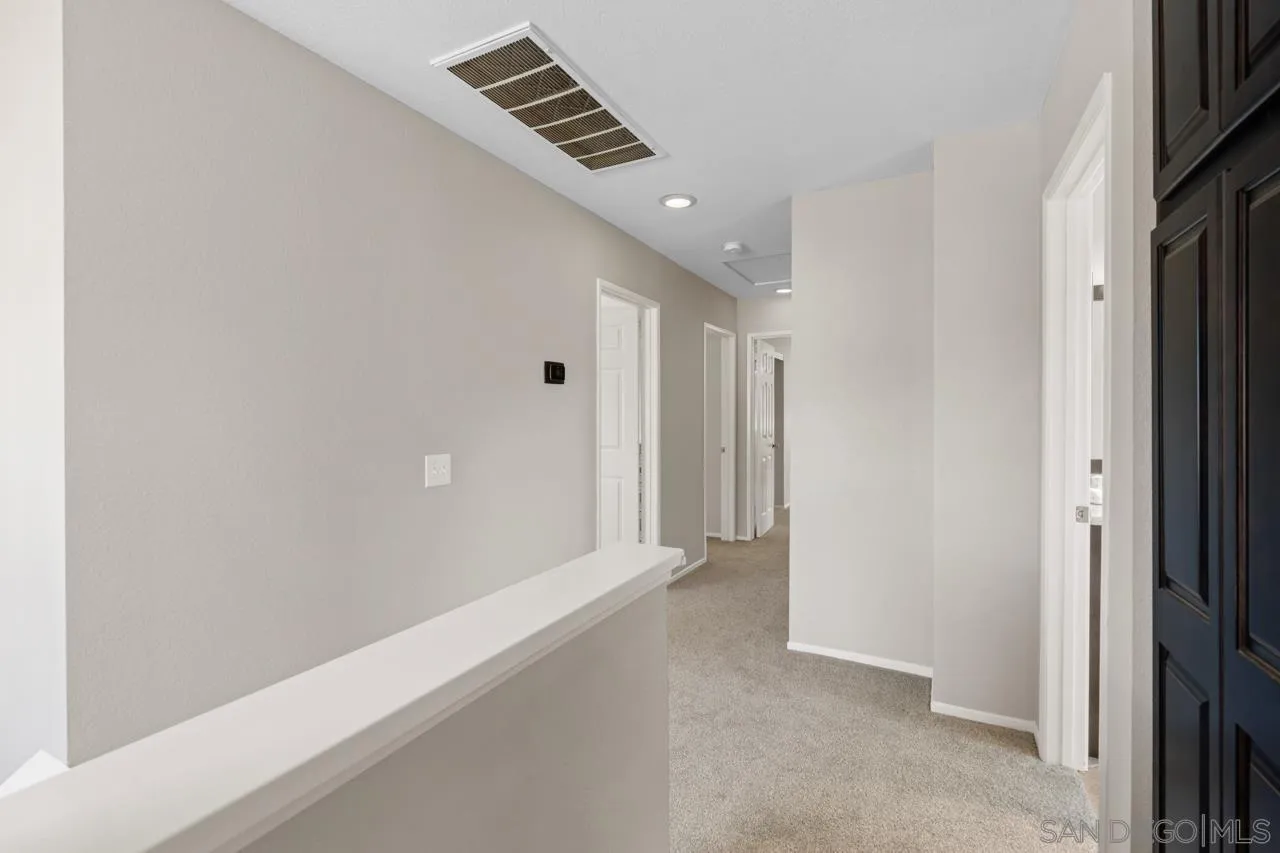https://cdn.realtyfeed.com/cdn/127/260022789/805a05efb2f036c01151f5c72fec1778.webp