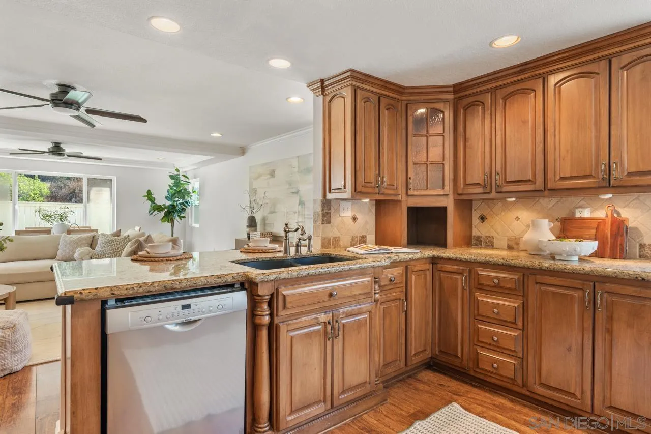 https://cdn.realtyfeed.com/cdn/127/260022789/fc03f873ba73f6f8ce30adede4ba2ade.webp