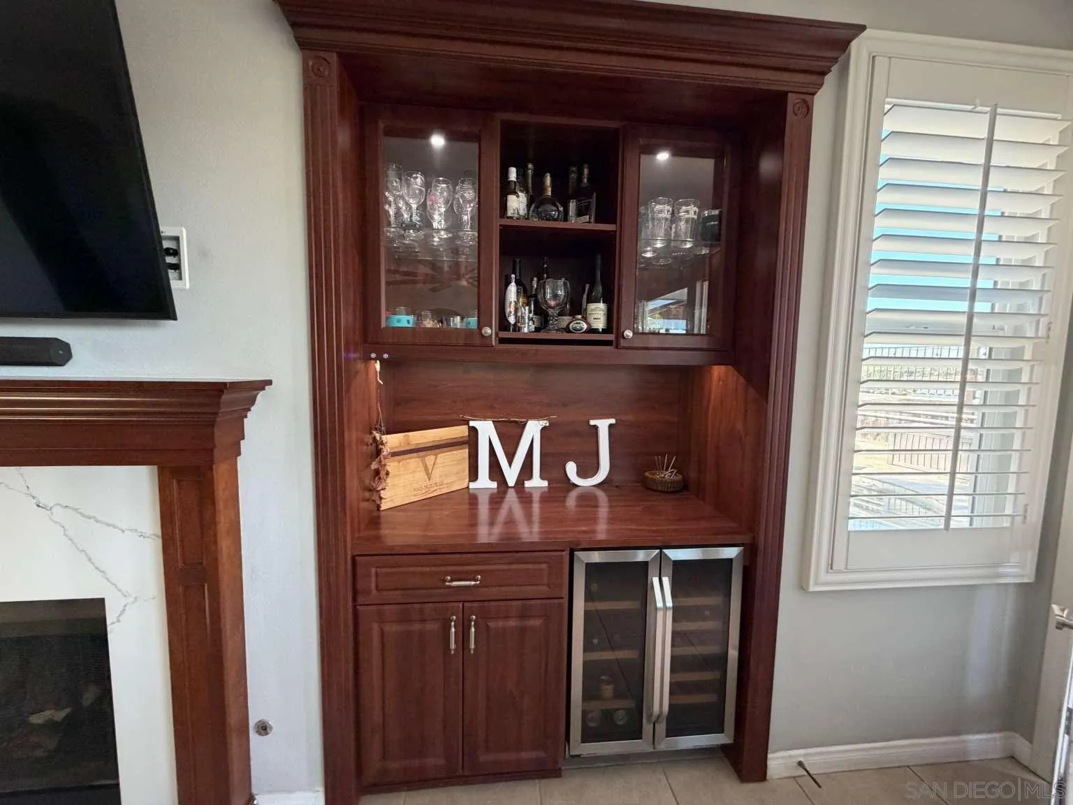 https://cdn.realtyfeed.com/cdn/127/260022795/0bea629bb44c4e206414839dc150da0c.webp