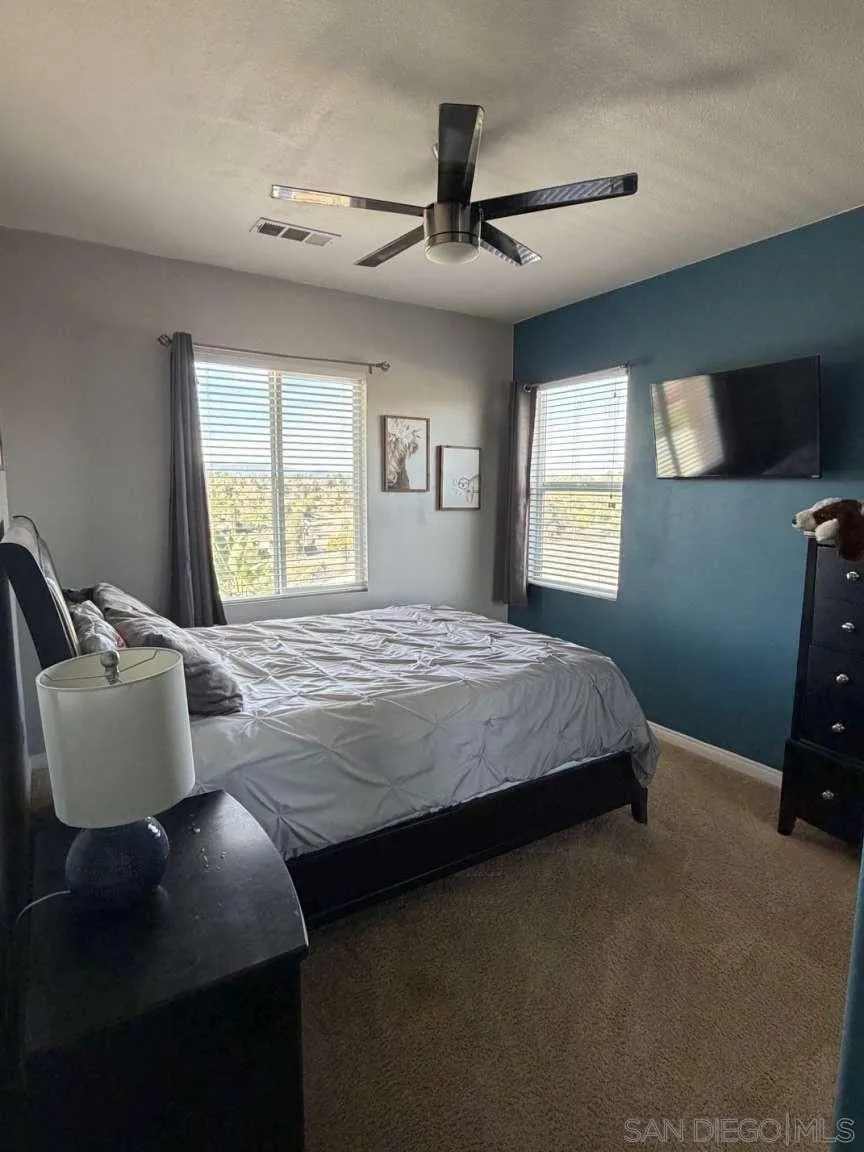 https://cdn.realtyfeed.com/cdn/127/260022795/1f91ae8edc5d7f04bb553f9f750efc2a.webp