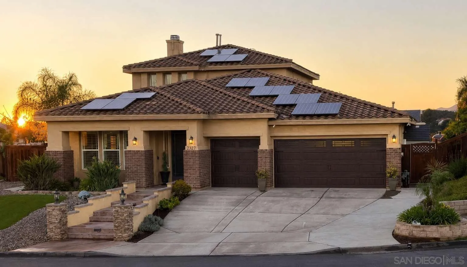 https://cdn.realtyfeed.com/cdn/127/260022795/2bc52fccd43aa93cda4ba899141d0fc5.webp